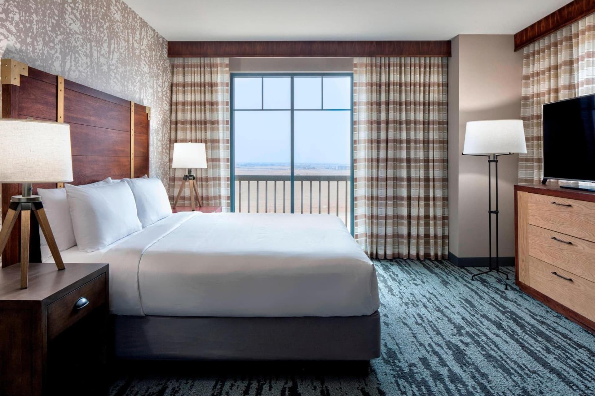 Gaylord Rockies Resort & Convention Center gallery photo in Aurora, CO — image 25