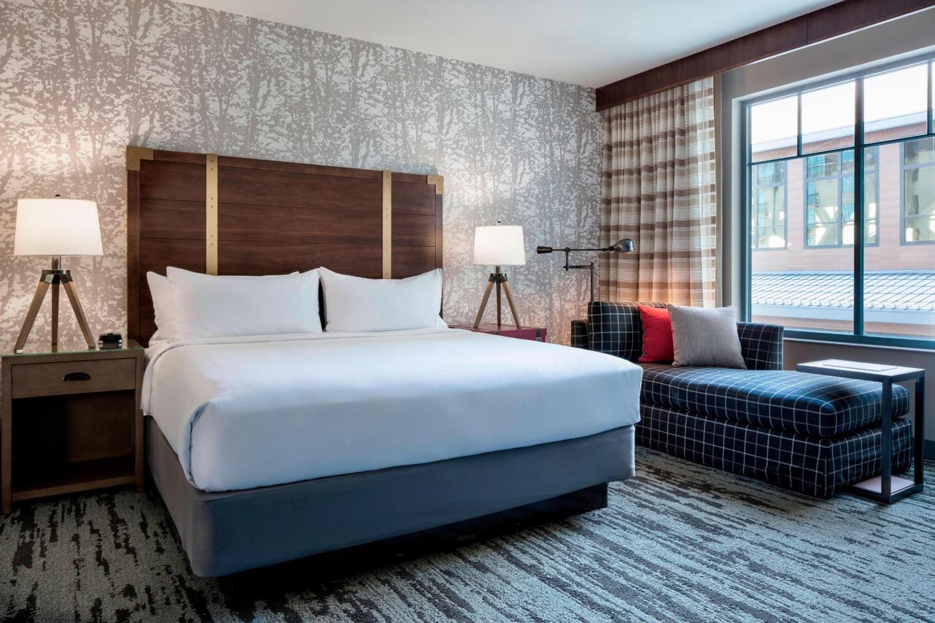 Gaylord Rockies Resort & Convention Center gallery photo in Aurora, CO — image 8