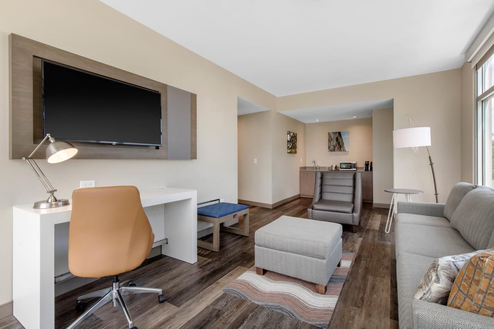 Cambria Hotel Mount Pleasant - Charleston gallery photo in Charleston, SC — image 4