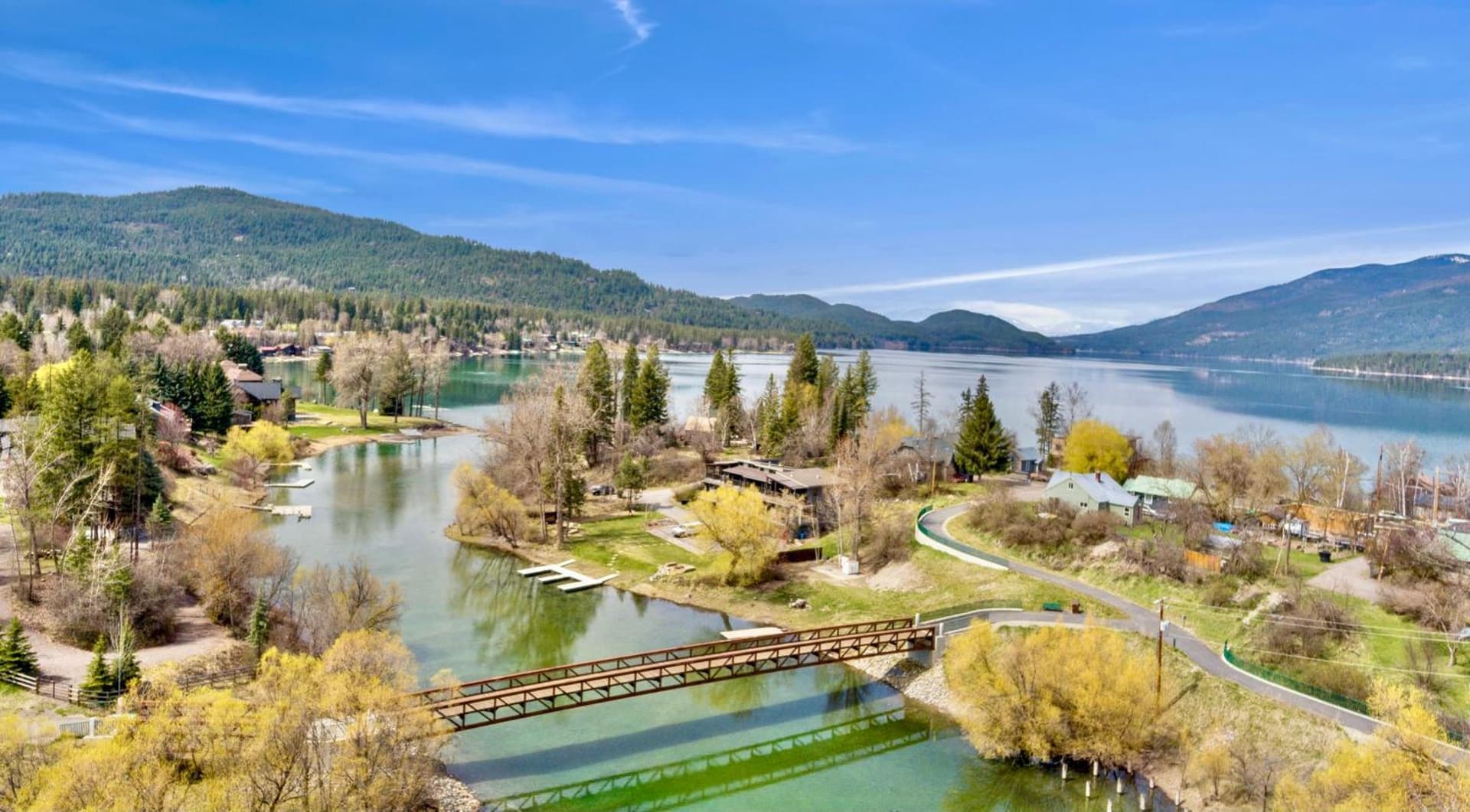 Bliss Landing interior in Whitefish, MT — gallery photo 2