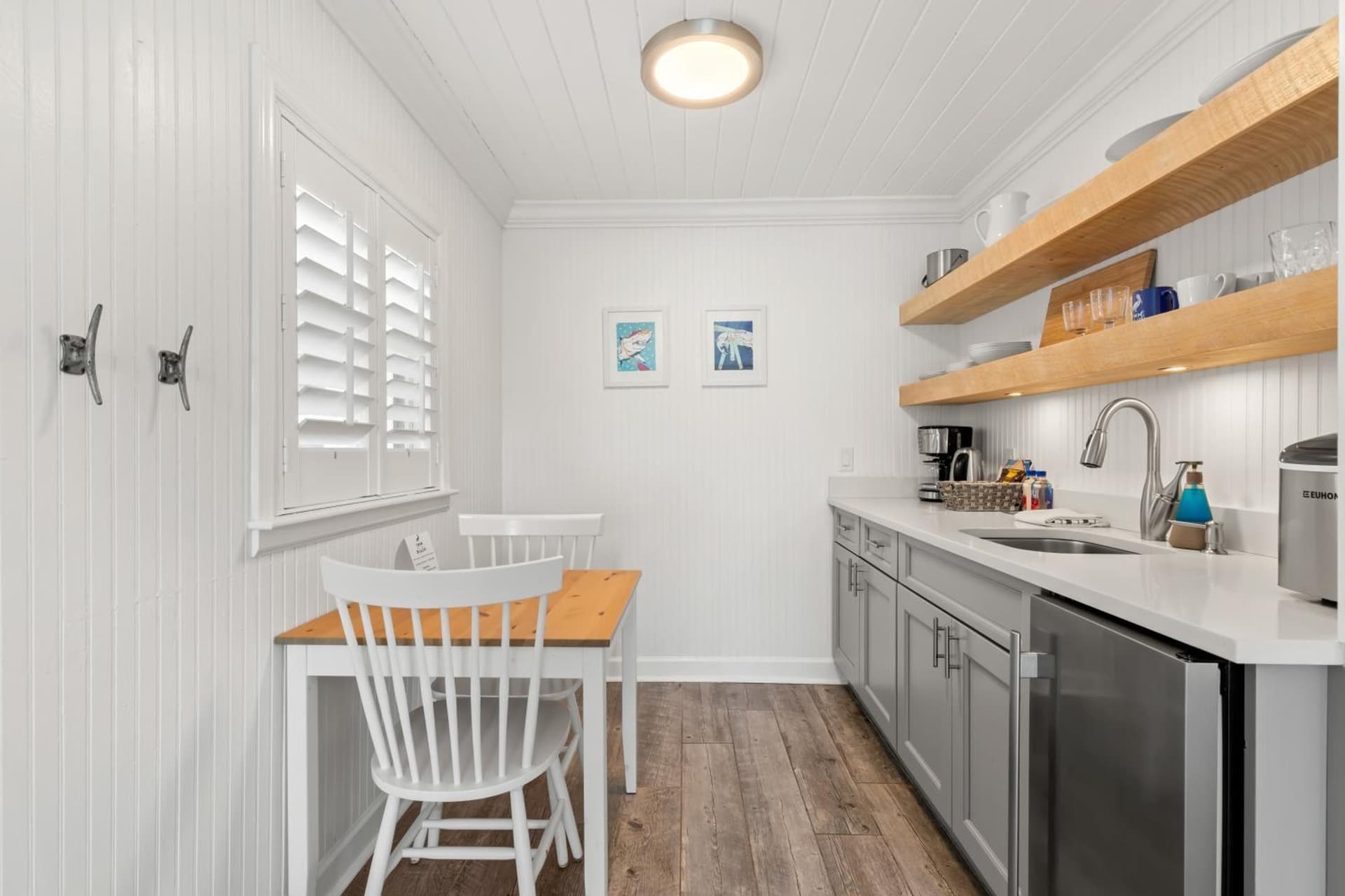 Inn on the Beach gallery photo in St Pete Beach, FL — image 57