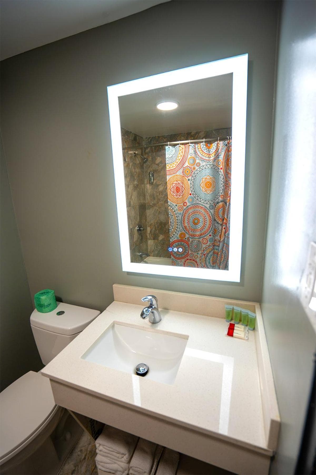 Philly Inn & Suites gallery photo in Philadelphia, PA — image 11