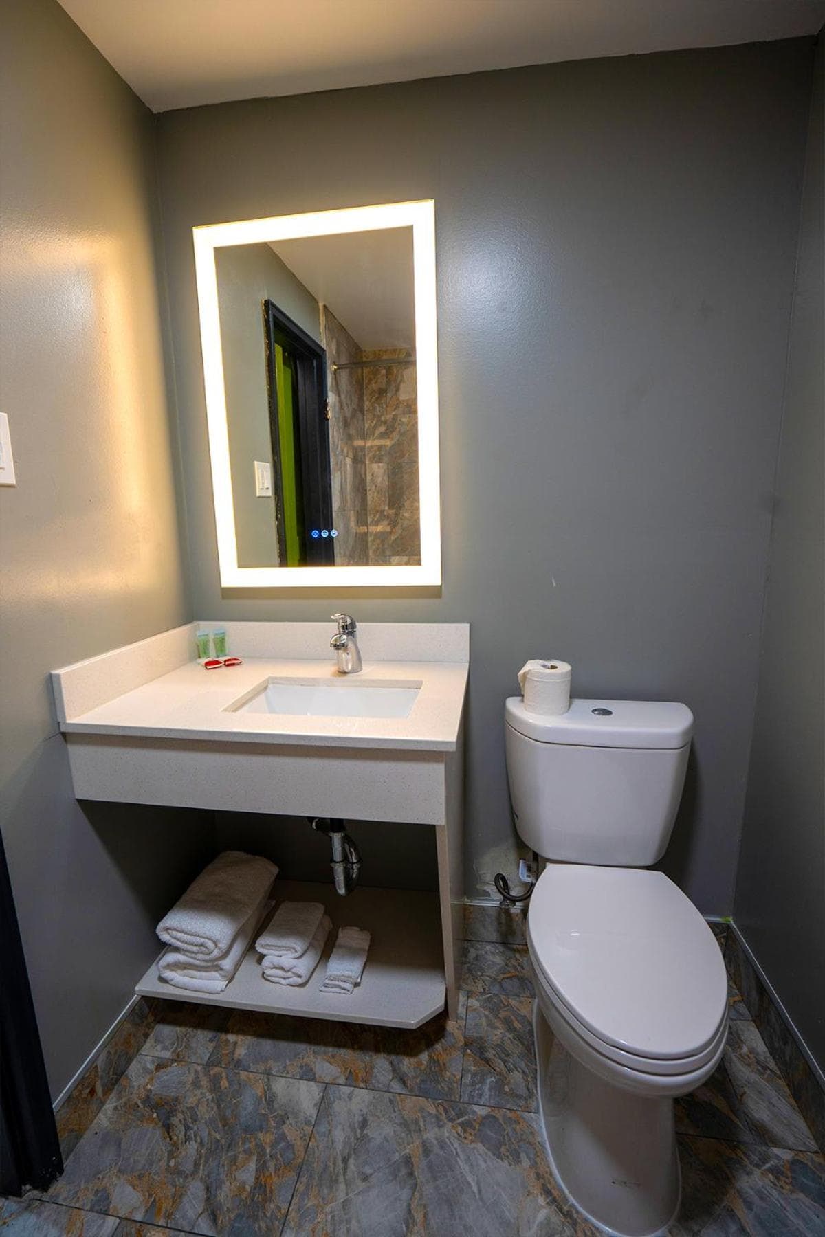 Philly Inn & Suites gallery photo in Philadelphia, PA — image 52