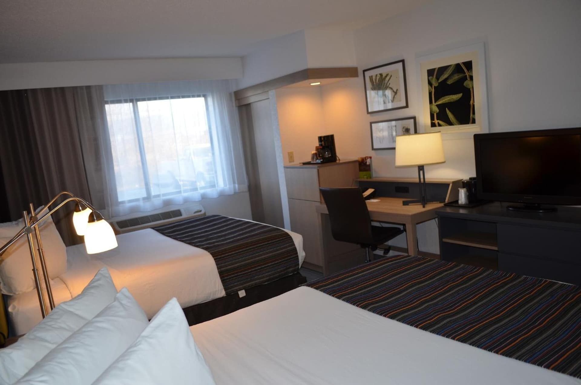Country Inn & Suites by Radisson, Frederick, MD gallery photo in Frederick, MD — image 12
