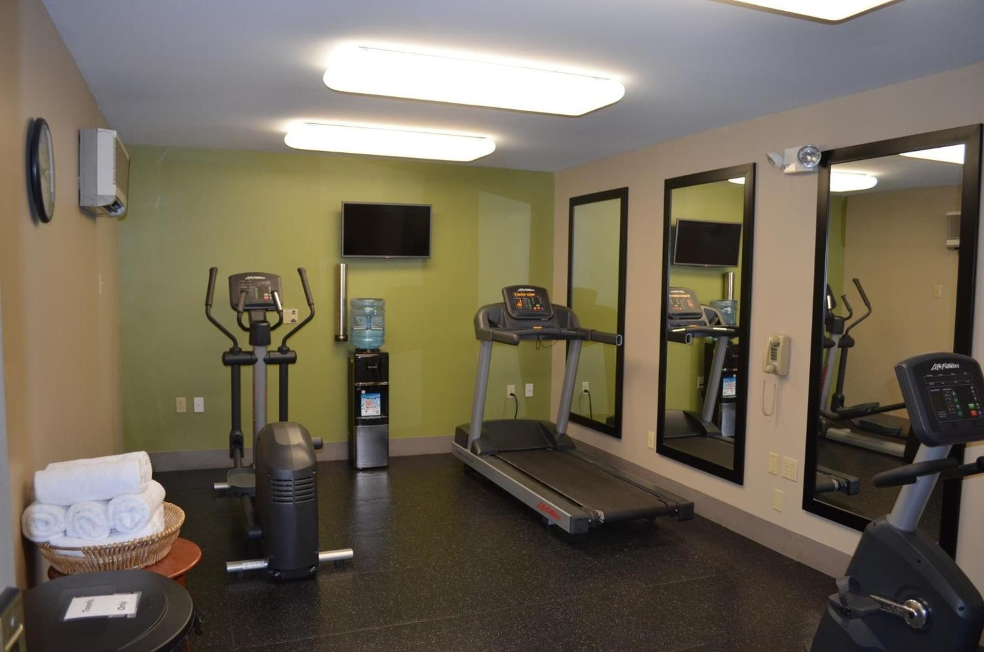 Country Inn & Suites by Radisson, Frederick, MD gallery photo in Frederick, MD — image 25