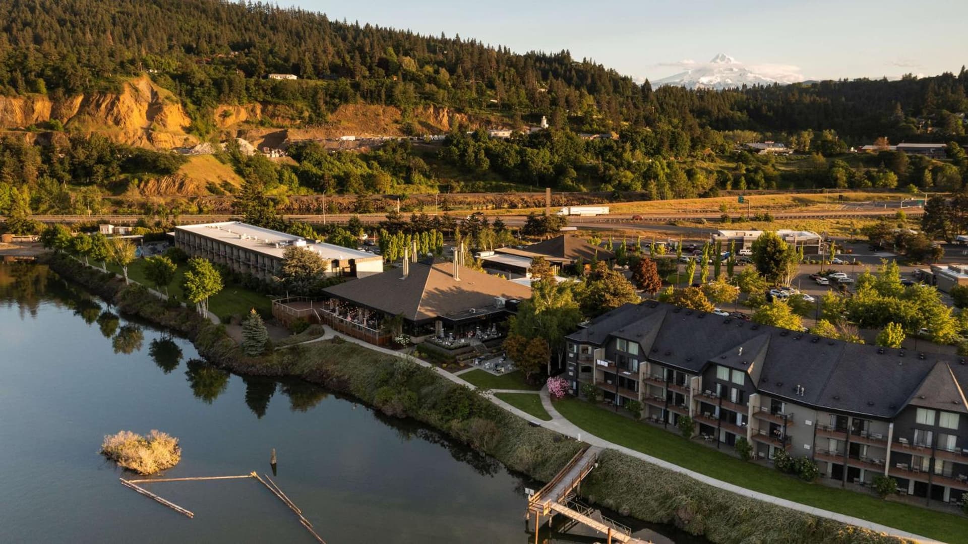 Best Western Plus Hood River Inn featured exterior or lobby in Hood River, OR — similar hotel