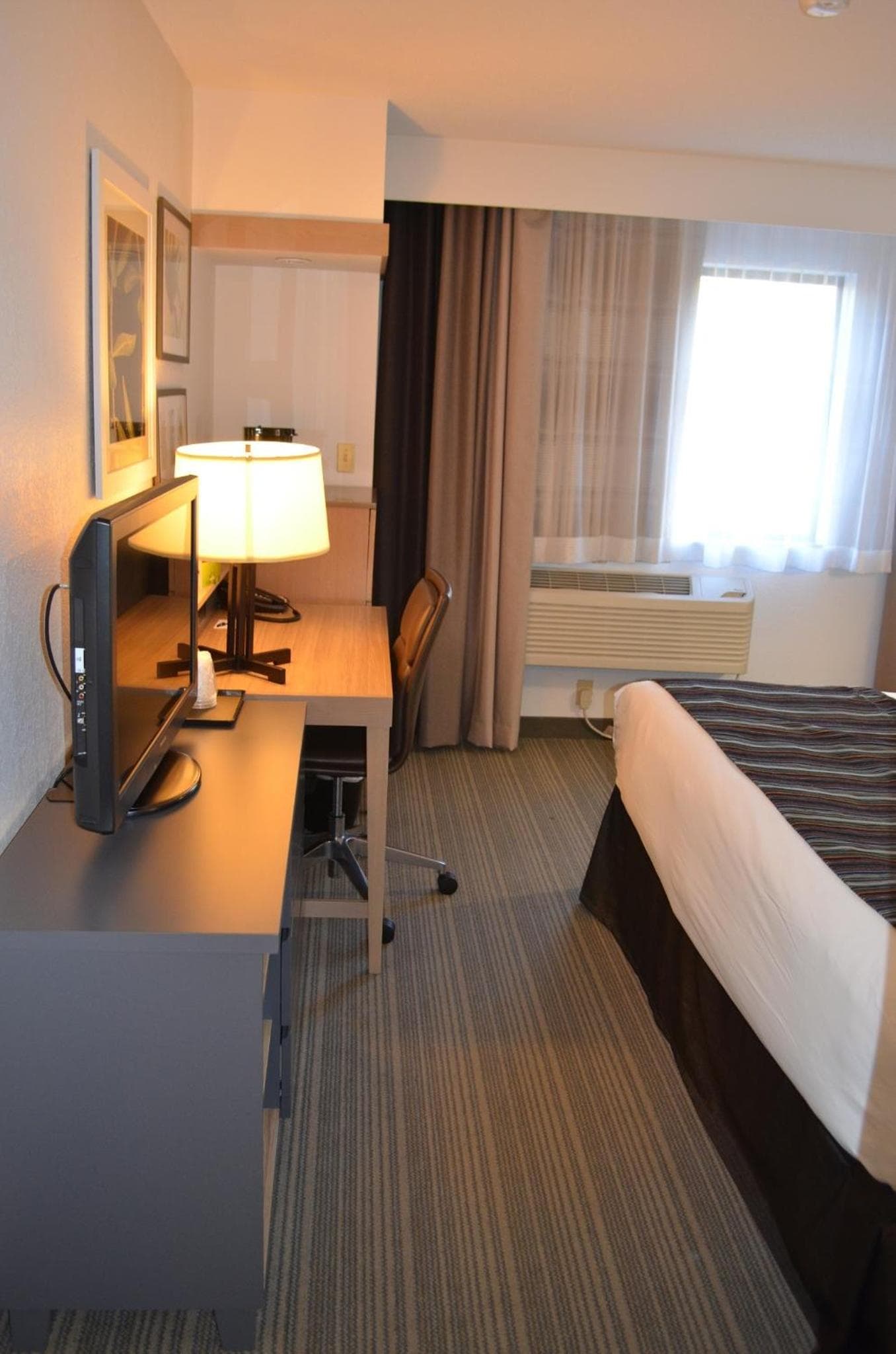 Country Inn & Suites by Radisson, Frederick, MD gallery photo in Frederick, MD — image 26