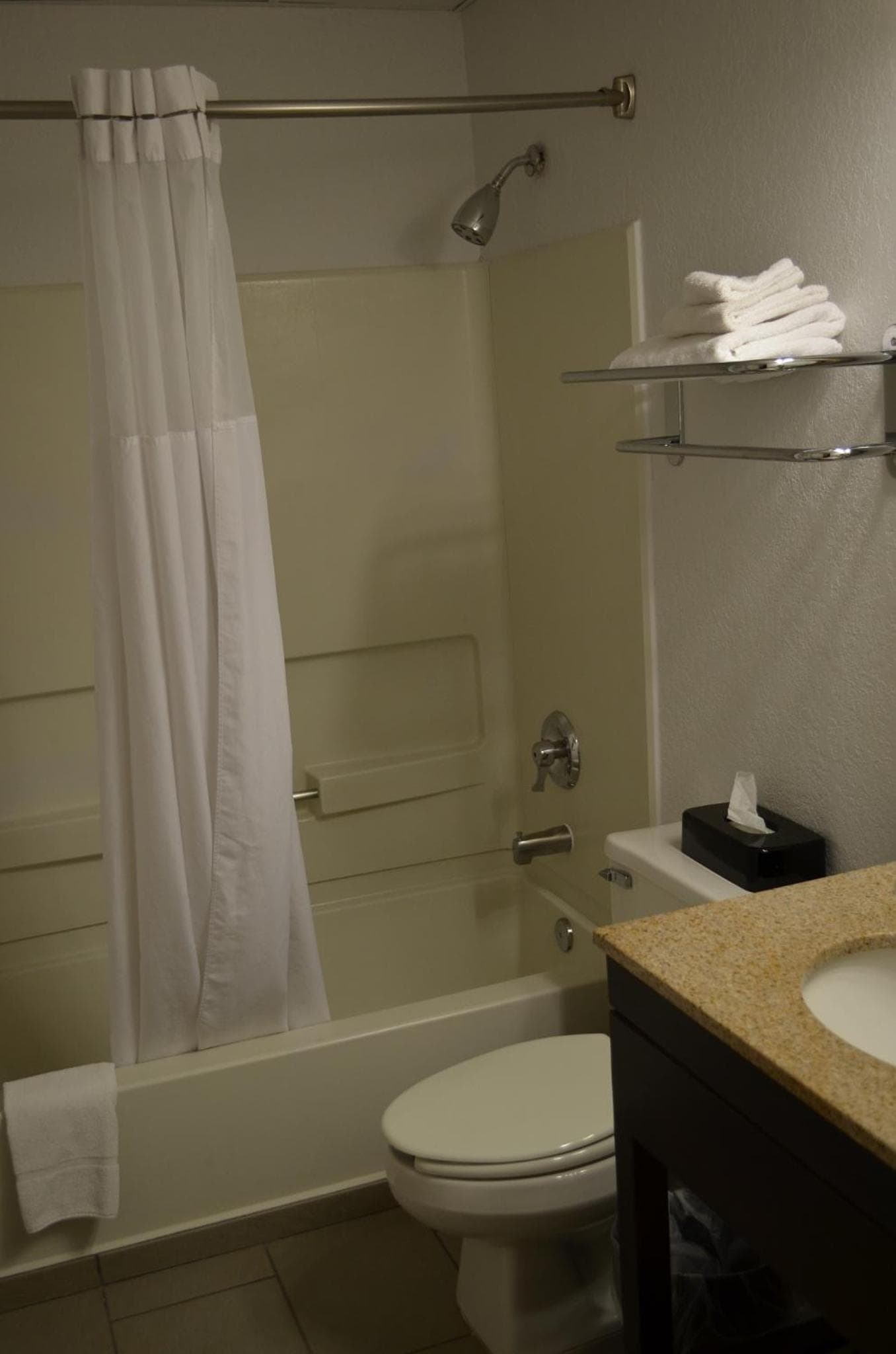 Country Inn & Suites by Radisson, Frederick, MD gallery photo in Frederick, MD — image 8