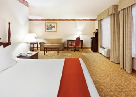 Holiday Inn Express Winston-Salem by IHG gallery photo in Winston-Salem, NC — image 32