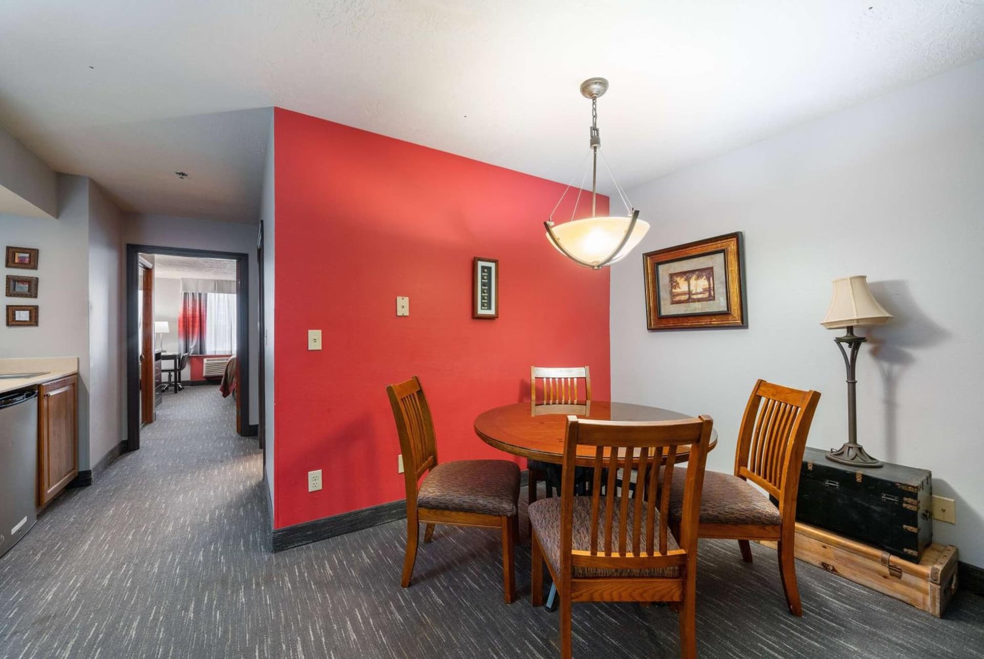 Ramada by Wyndham Sioux Falls Airport - Waterpark Resort & Event Center gallery photo in Sioux Falls, SD — image 70