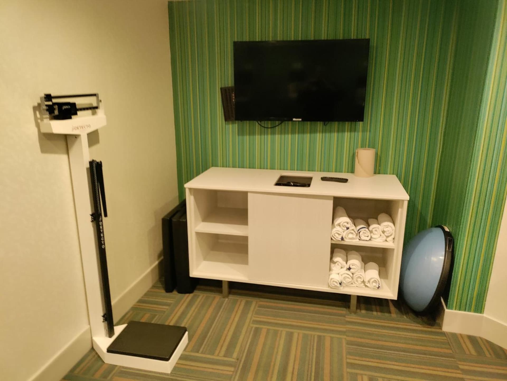 Holiday Inn Express Newberg - Wine Country by IHG gallery photo in Newberg, OR — image 41