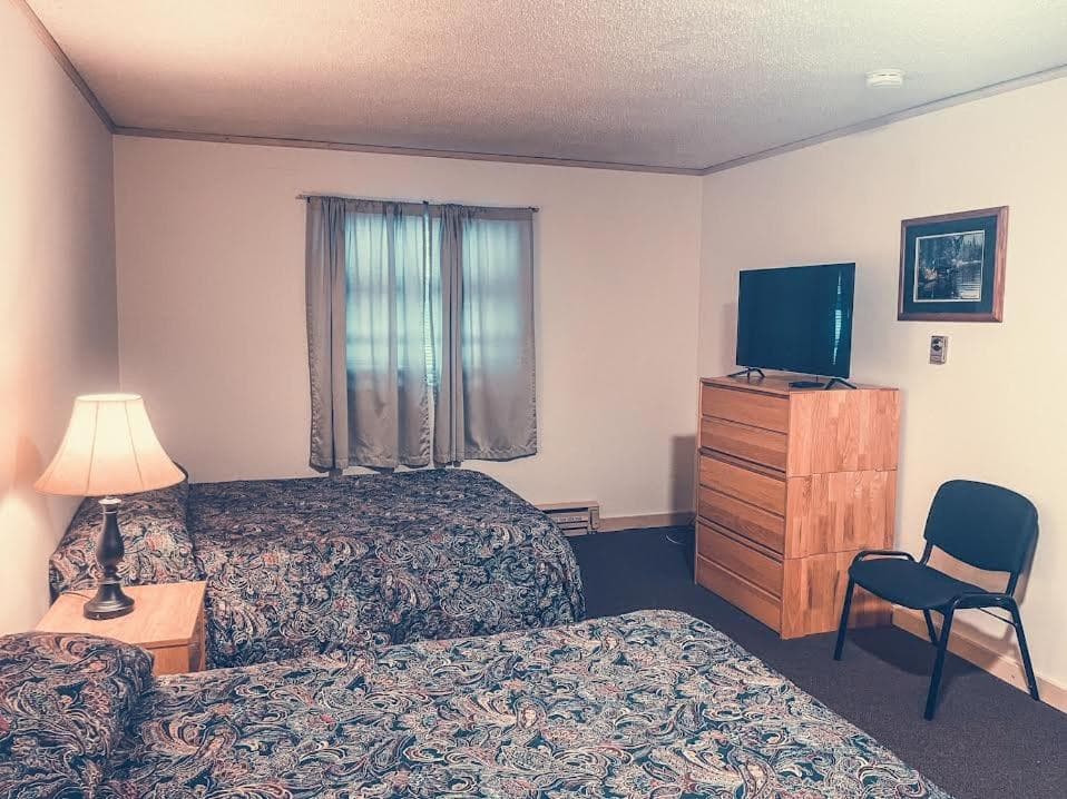Draft House & Lodge featured exterior or lobby in Delta Junction, AK — similar hotel