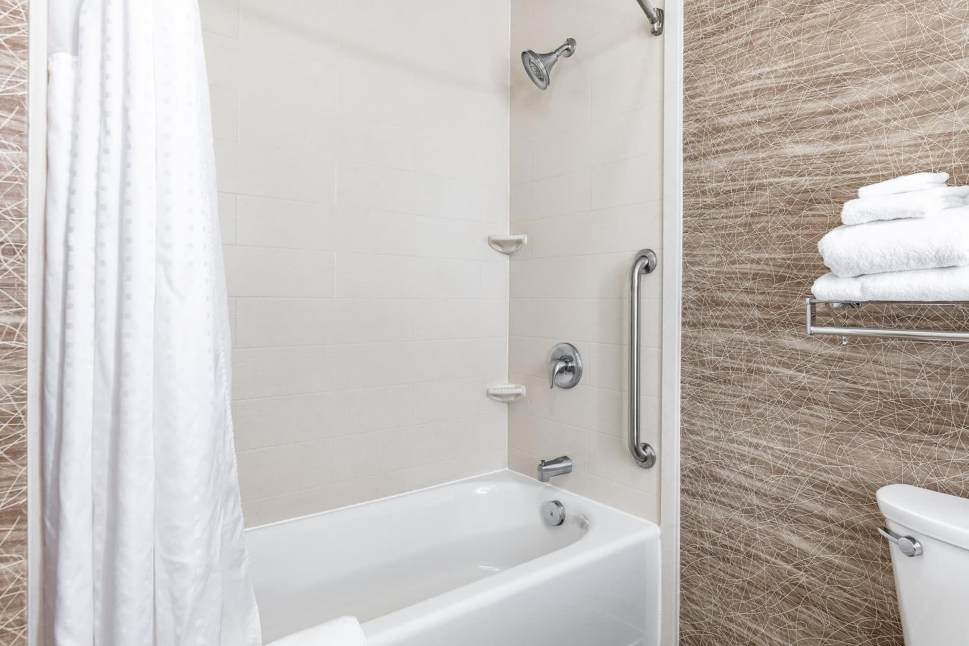 Holiday Inn Express & Suites Ironton by IHG gallery photo in Ironton, OH — image 18