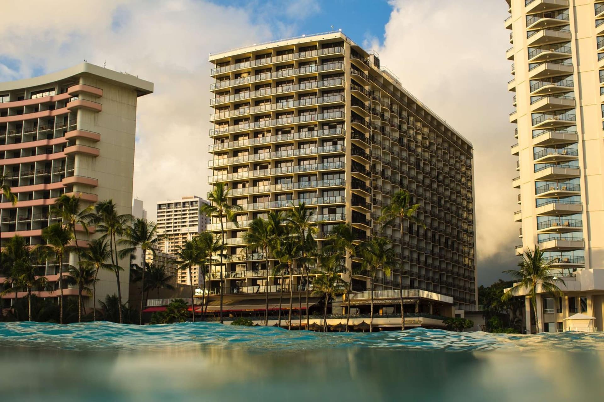 OUTRIGGER Waikiki Beach Resort gallery photo in Honolulu, HI — image 6