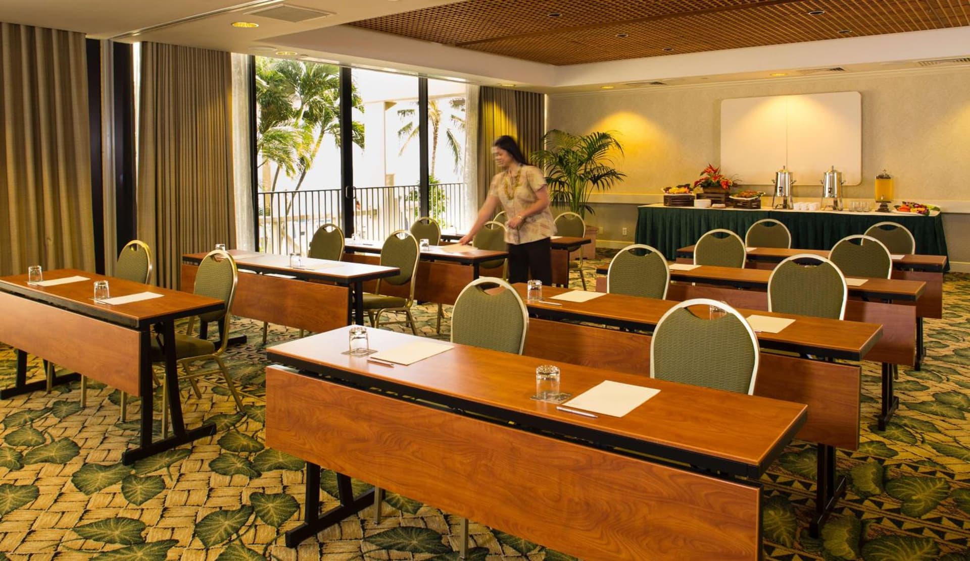 OUTRIGGER Waikiki Beach Resort gallery photo in Honolulu, HI — image 71