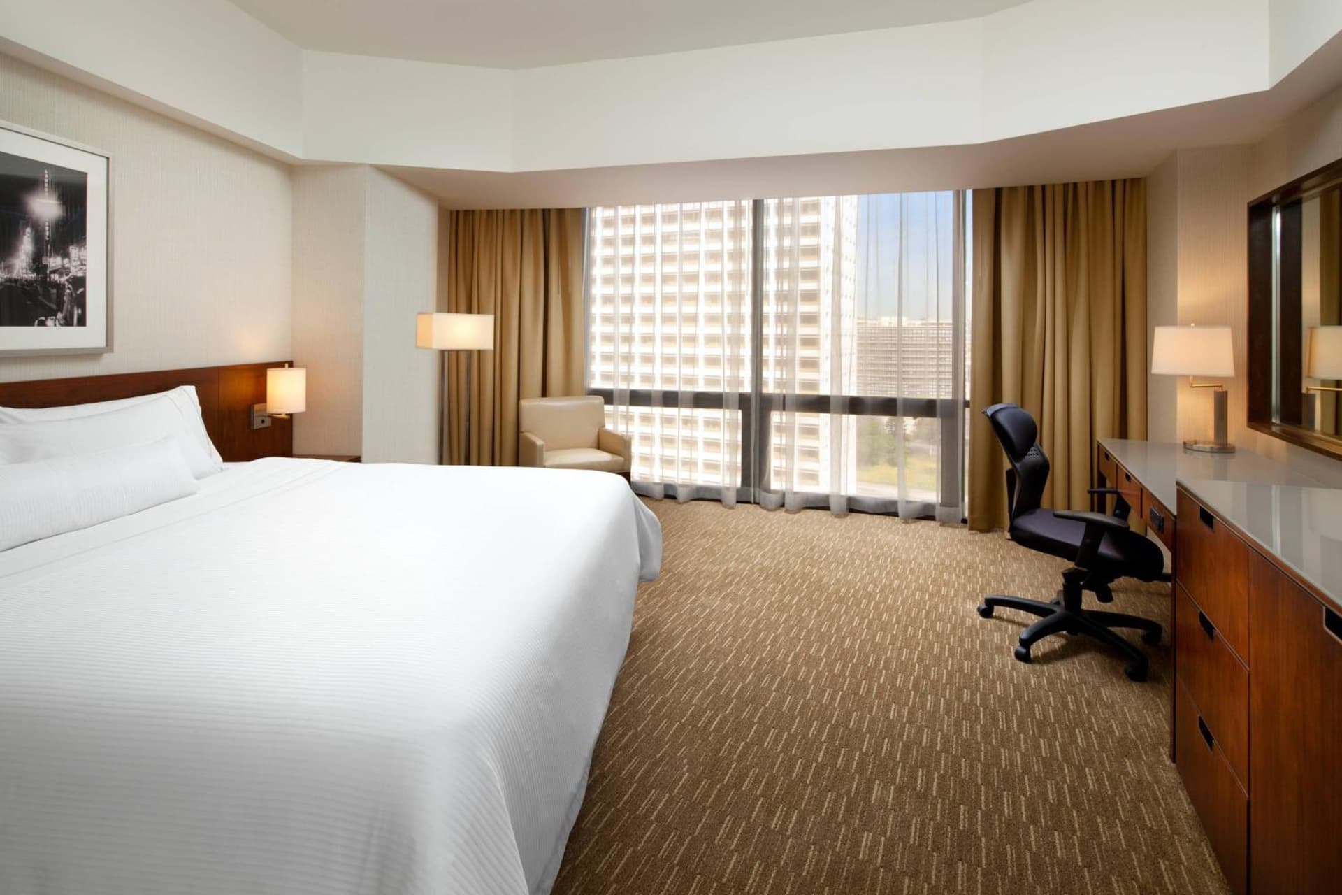 The Westin Bonaventure Hotel & Suites, Los Angeles gallery photo in Los Angeles, CA — image 49
