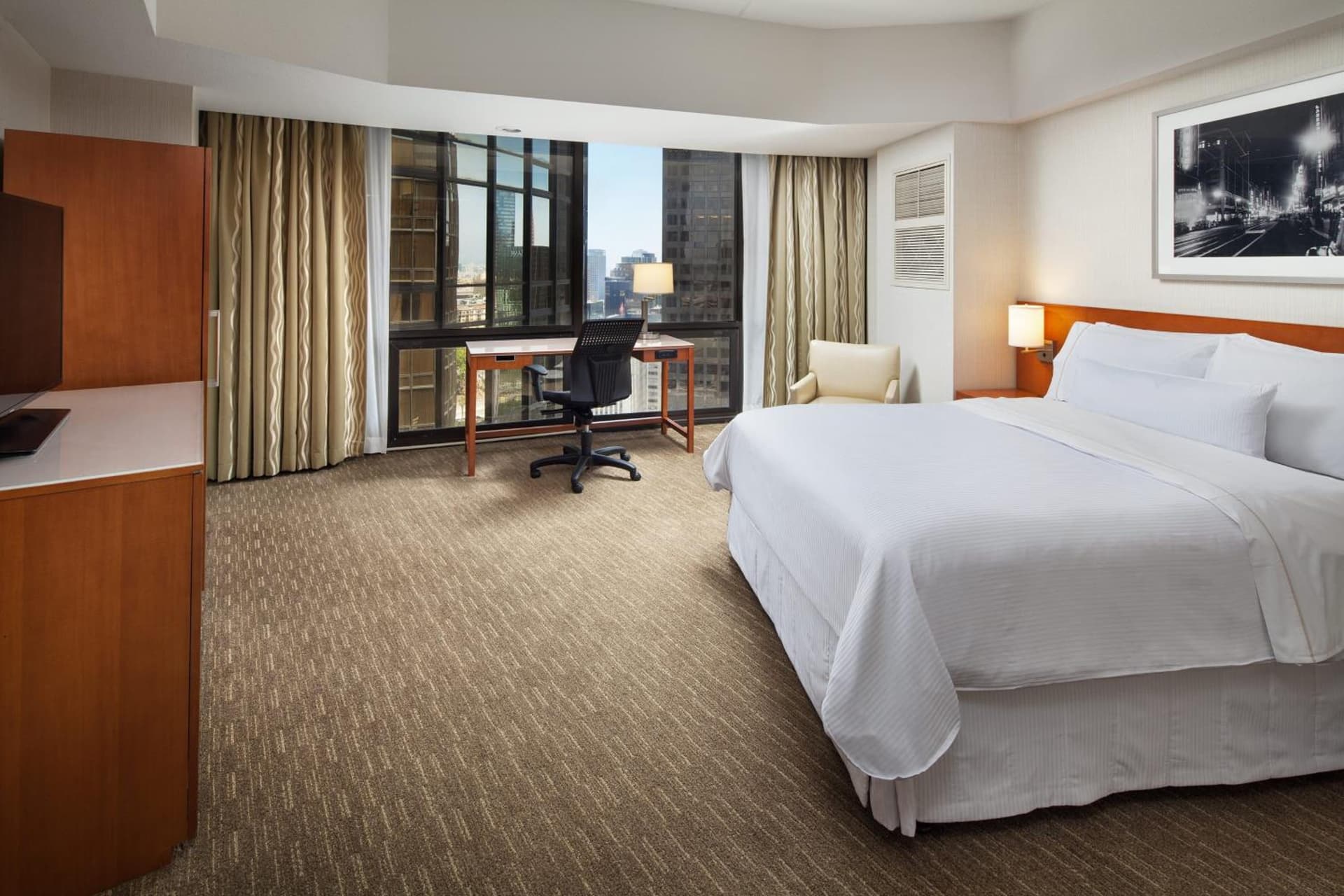 The Westin Bonaventure Hotel & Suites, Los Angeles gallery photo in Los Angeles, CA — image 58