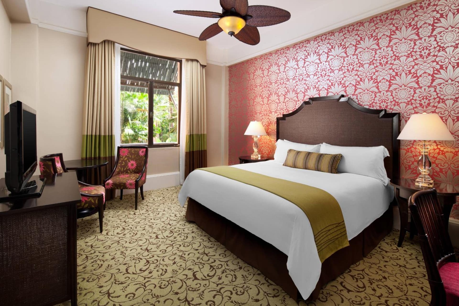 The Royal Hawaiian, A Luxury Collection Resort, Waikiki gallery photo in Honolulu, HI — image 123