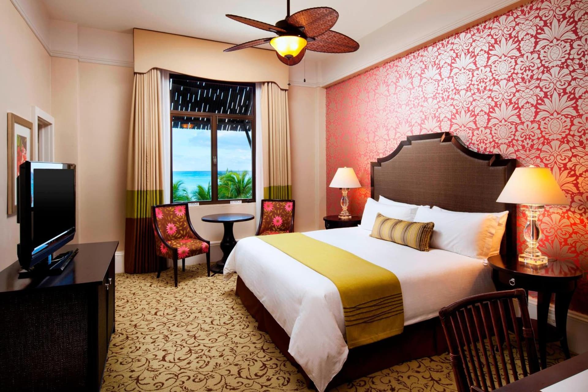 The Royal Hawaiian, A Luxury Collection Resort, Waikiki gallery photo in Honolulu, HI — image 26