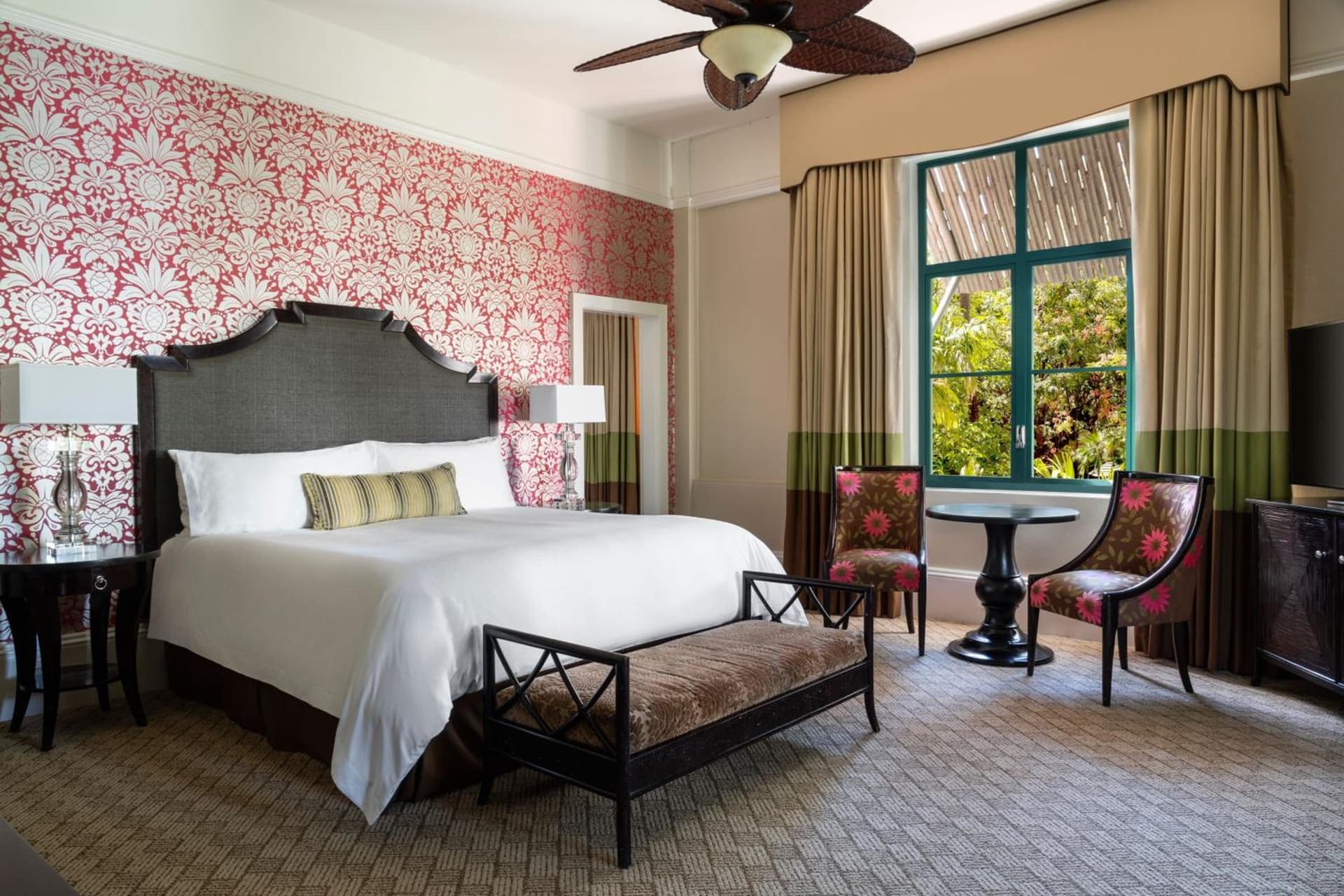 The Royal Hawaiian, A Luxury Collection Resort, Waikiki gallery photo in Honolulu, HI — image 81