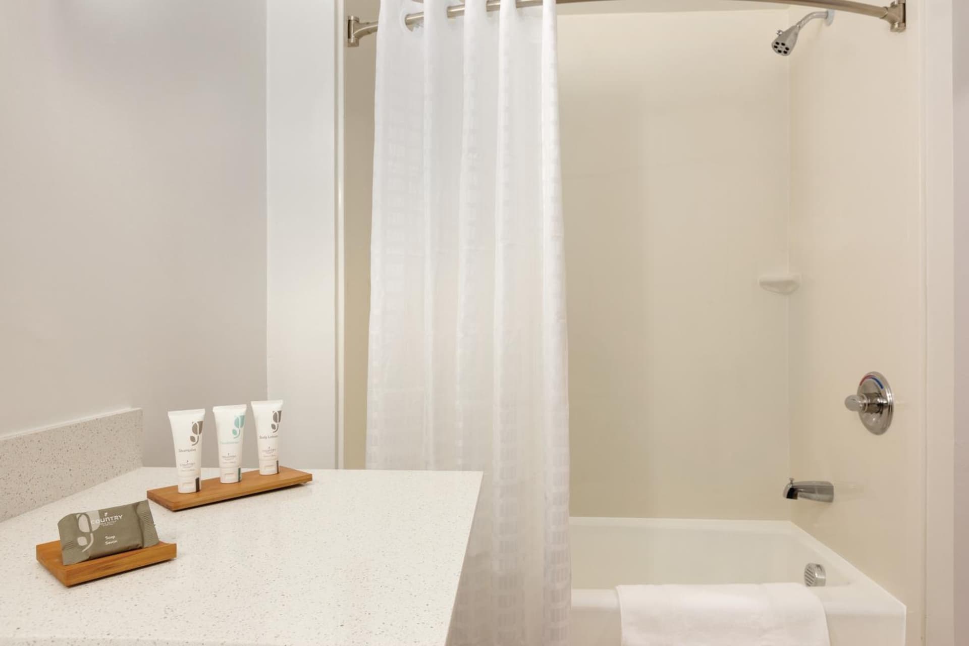 Country Inn & Suites by Radisson, Romeoville - Bolingbrook gallery photo in Romeoville, IL — image 8