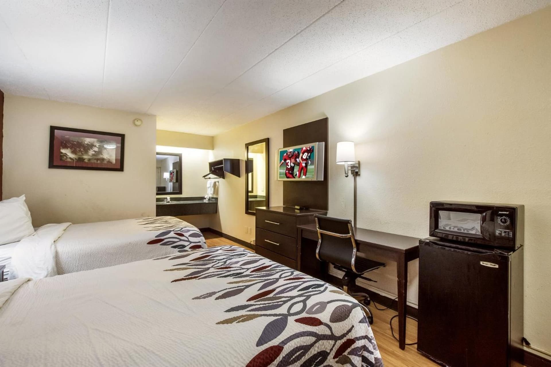 Red Roof Inn Saginaw – Frankenmuth gallery photo in Saginaw, MI — image 12