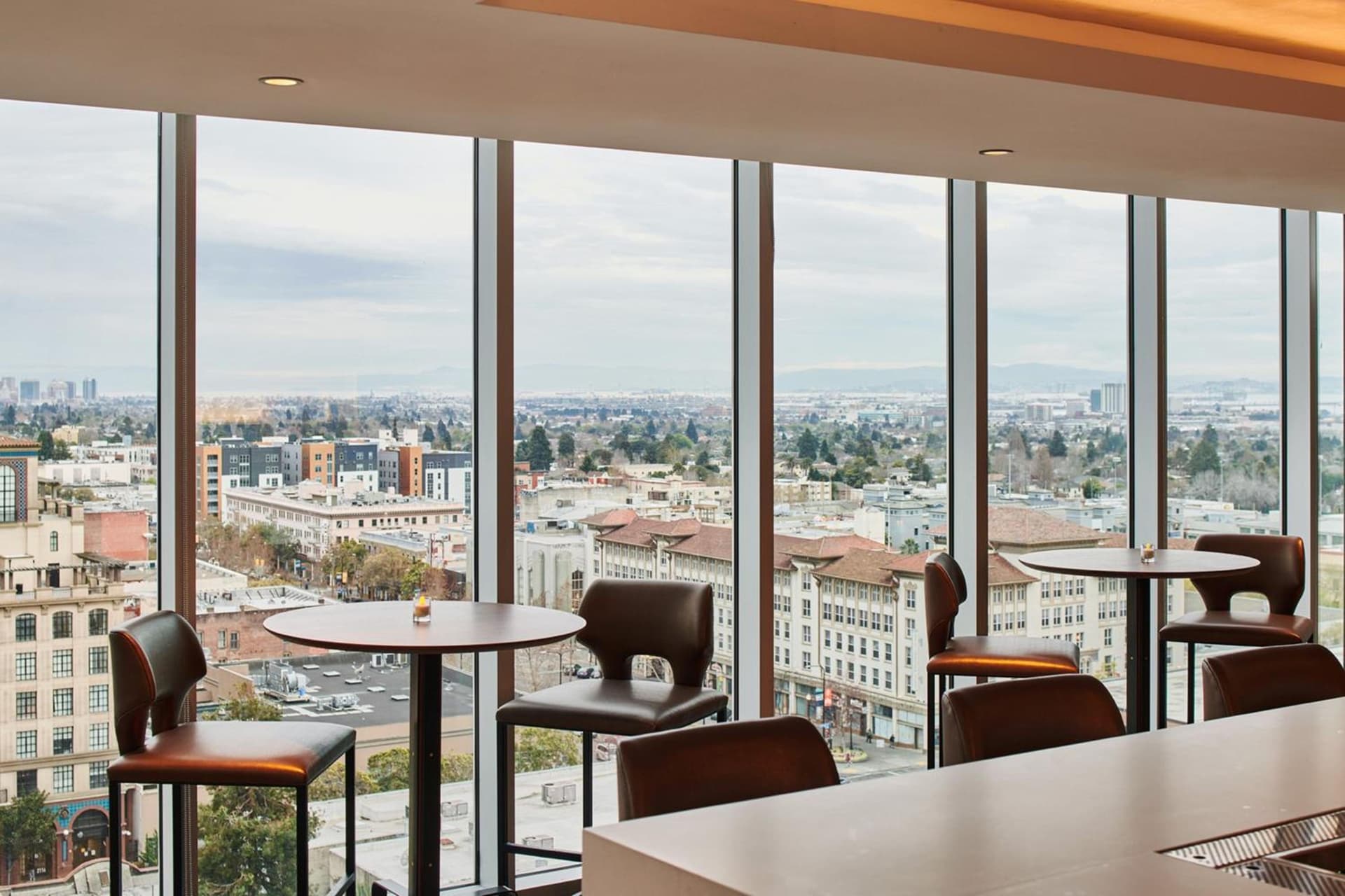 Residence Inn By Marriott Berkeley interior in Berkeley, CA — gallery photo 2