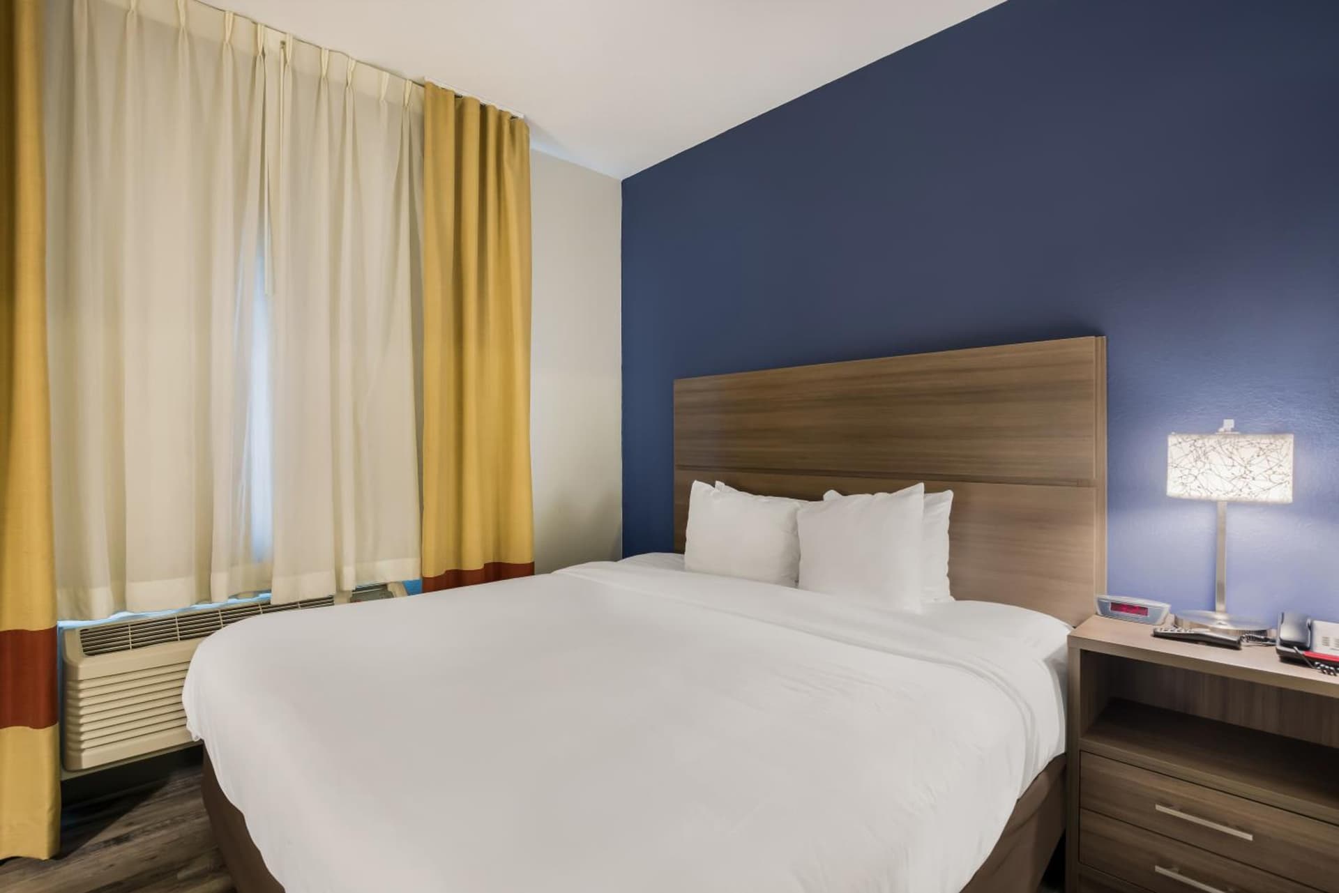 MainStay Suites Joliet I-55 gallery photo in Joliet, IL — image 20
