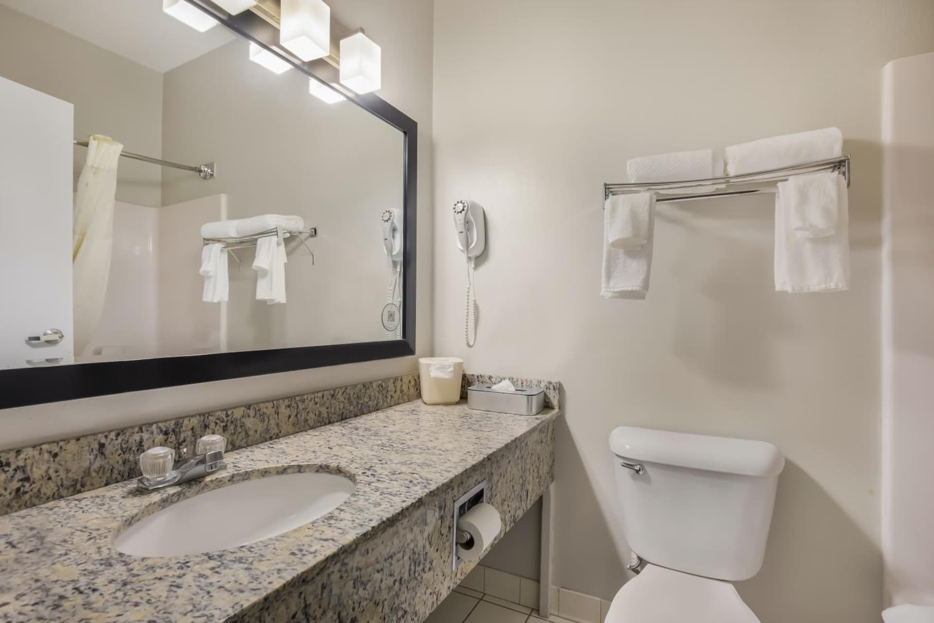 MainStay Suites Joliet I-55 gallery photo in Joliet, IL — image 30