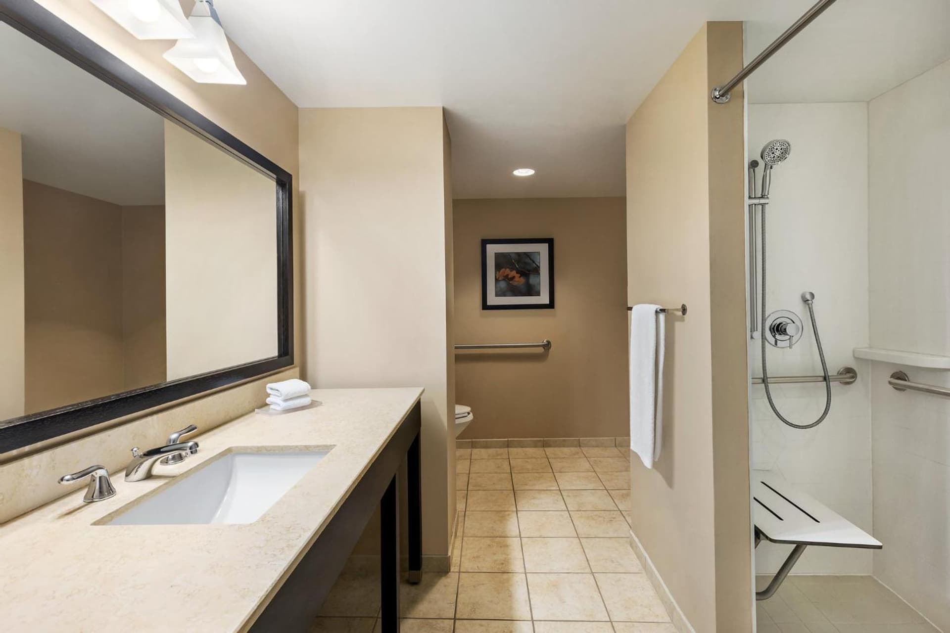Crowne Plaza Cleveland at Playhouse Square by IHG gallery photo in Cleveland, OH — image 70