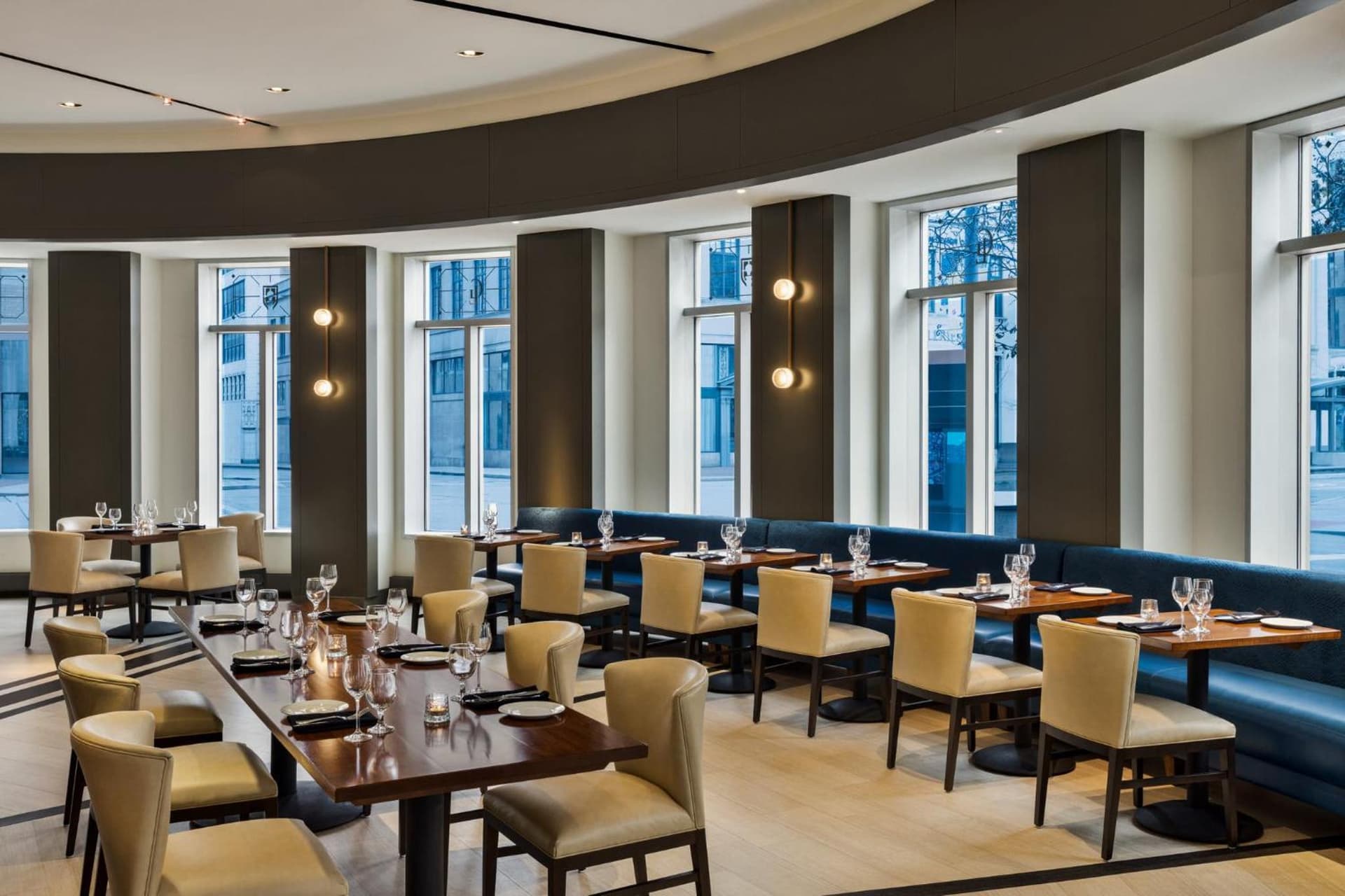 Crowne Plaza Cleveland at Playhouse Square by IHG gallery photo in Cleveland, OH — image 47