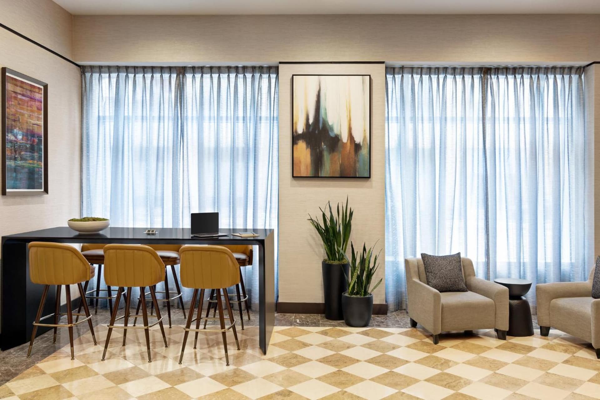 Crowne Plaza Cleveland at Playhouse Square by IHG gallery photo in Cleveland, OH — image 85