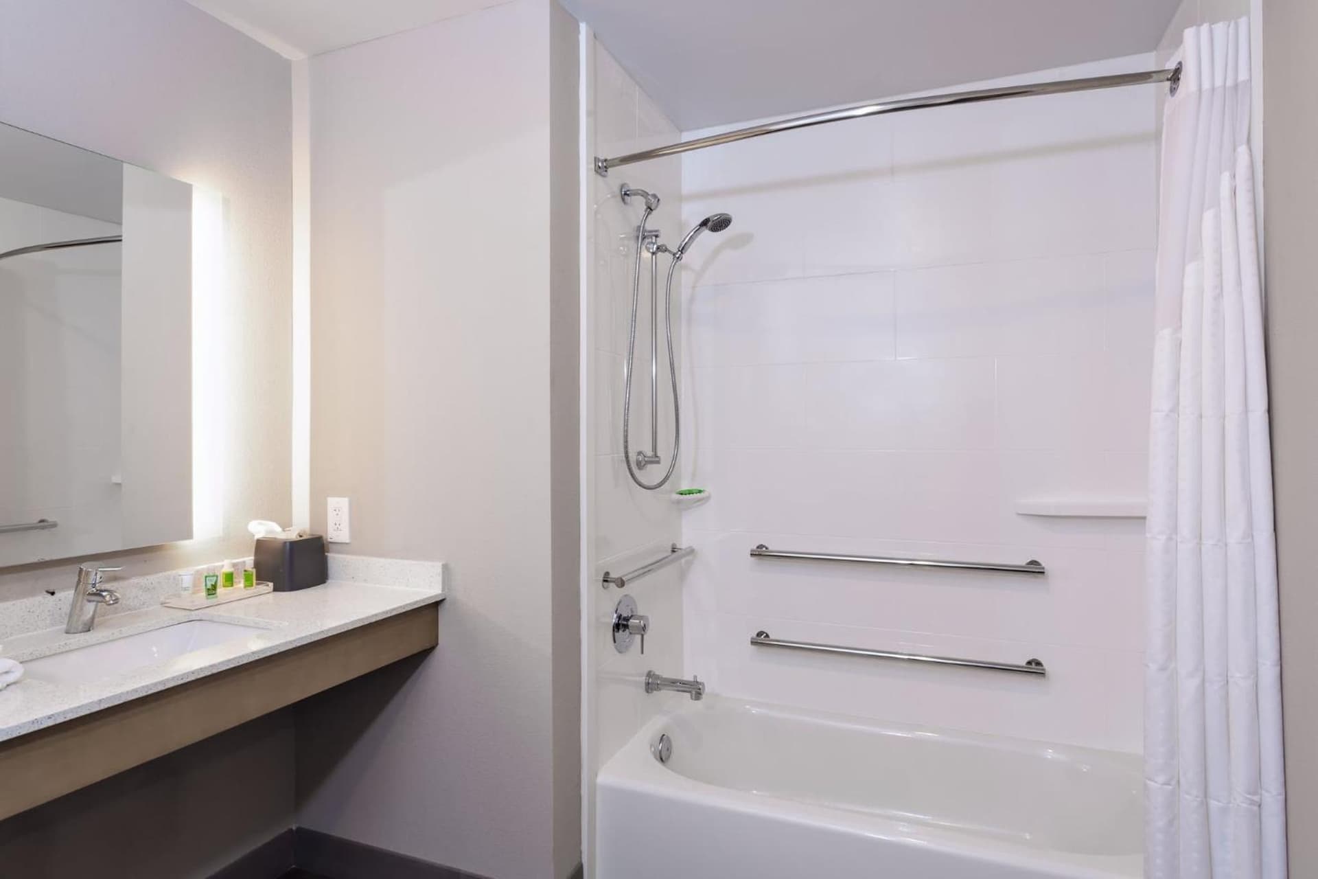 Holiday Inn - Tallahassee E Capitol - Univ by IHG gallery photo in Tallahassee, FL — image 15