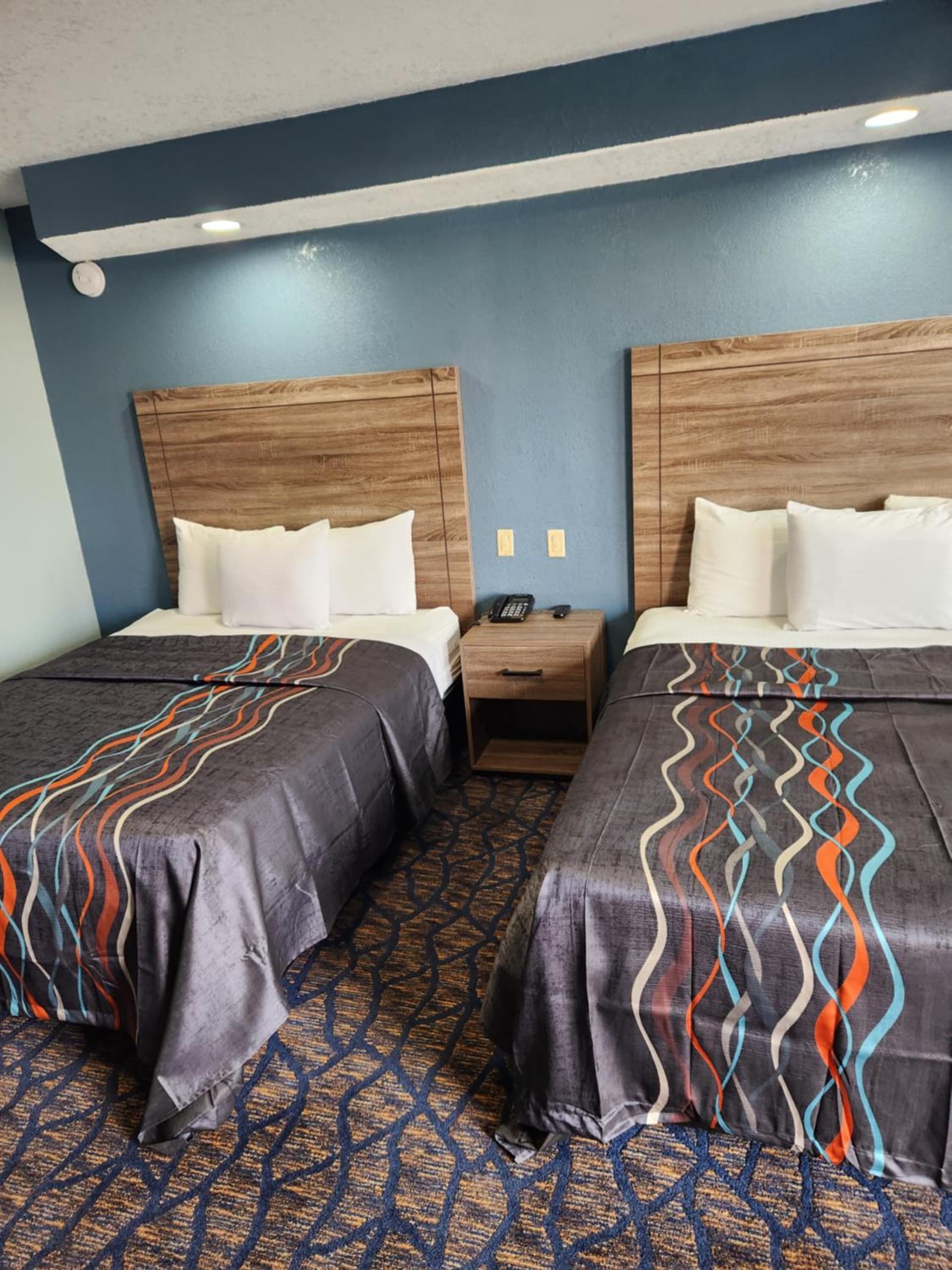 Travelodge by Wyndham Barstow property views in Barstow, CA — gallery photo 3