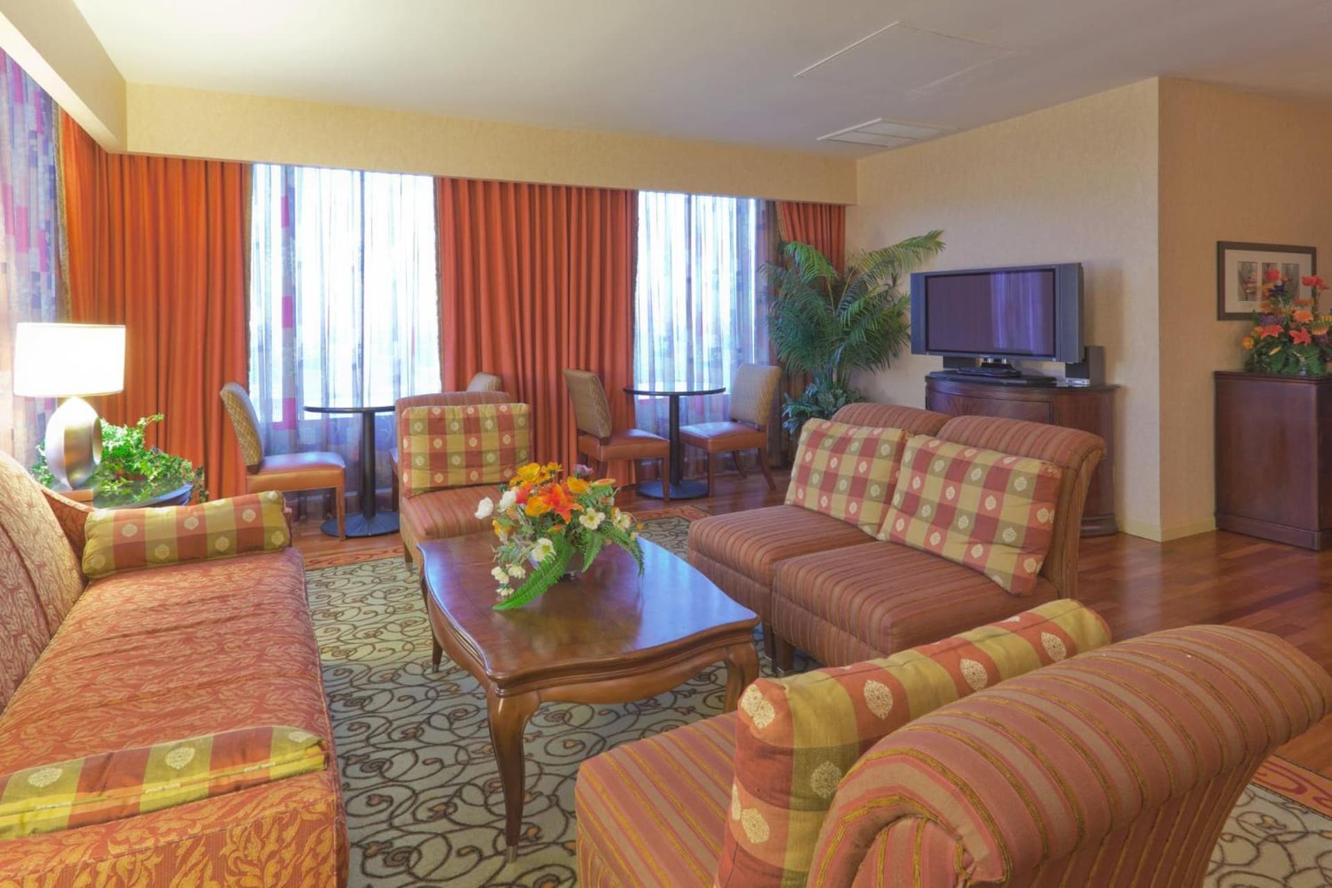Holiday Inn Sacramento Downtown-Arena by IHG gallery photo in Sacramento, CA — image 18