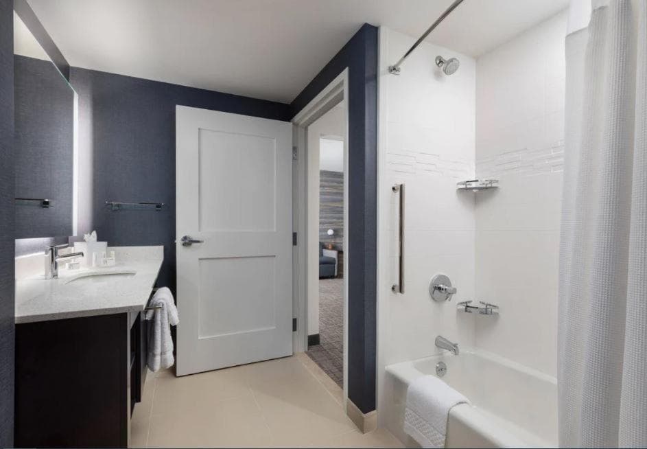 Residence Inn by Marriott New Haven Hamden gallery photo in Hamden, CT — image 26