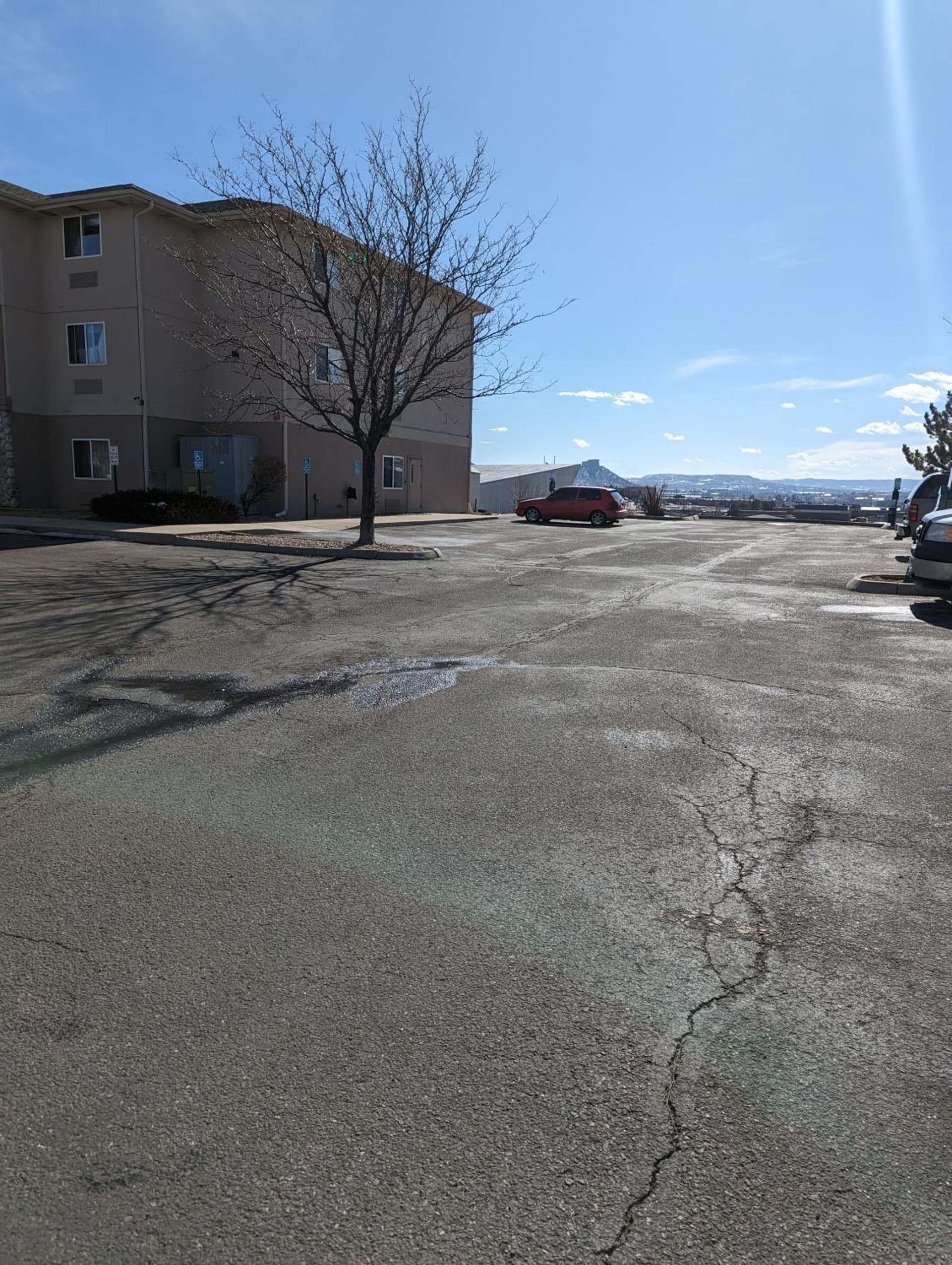 Days Inn & Suites by Wyndham Castle Rock gallery photo in Castle Rock, CO — image 22