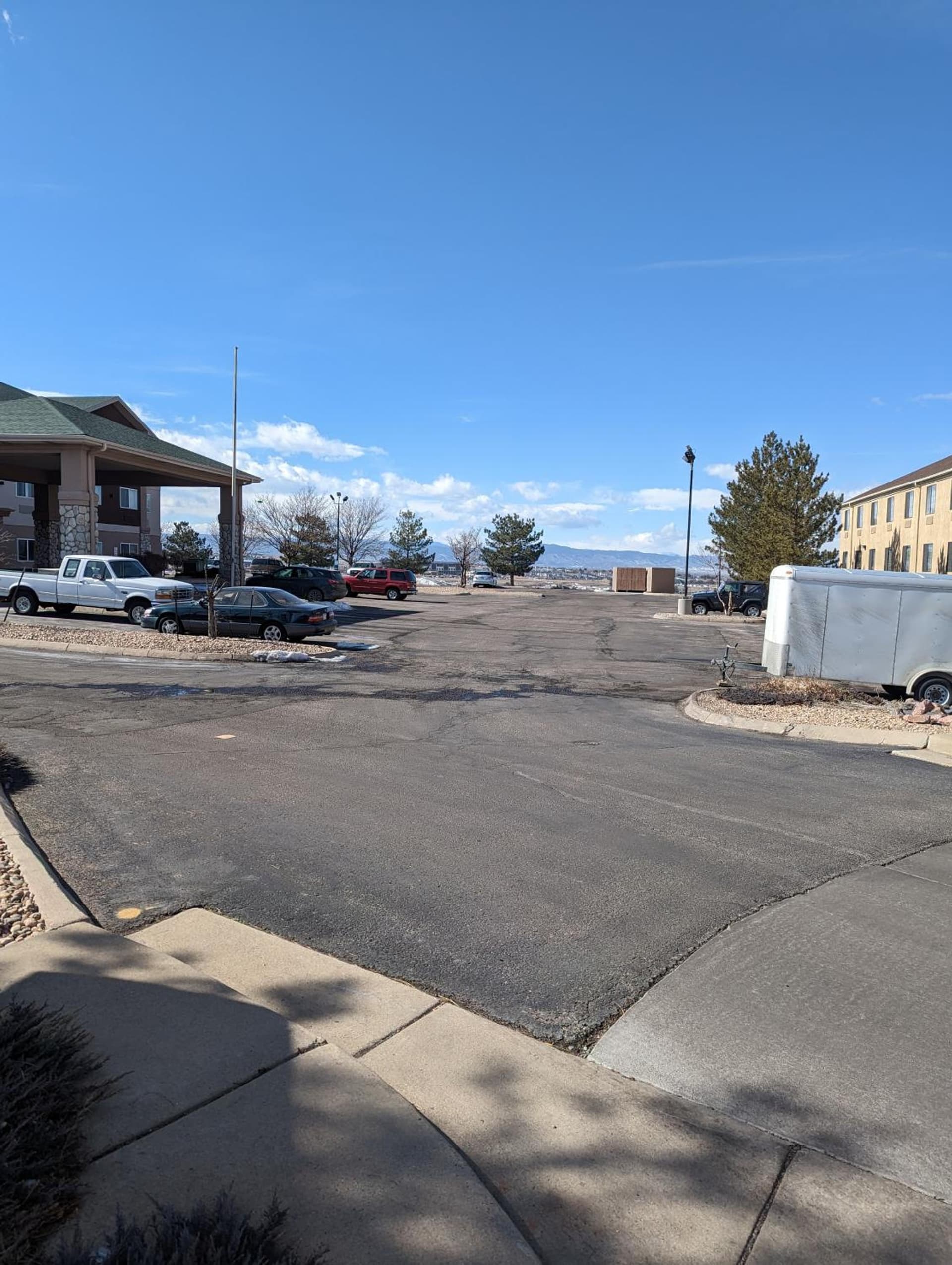 Days Inn & Suites by Wyndham Castle Rock gallery photo in Castle Rock, CO — image 18