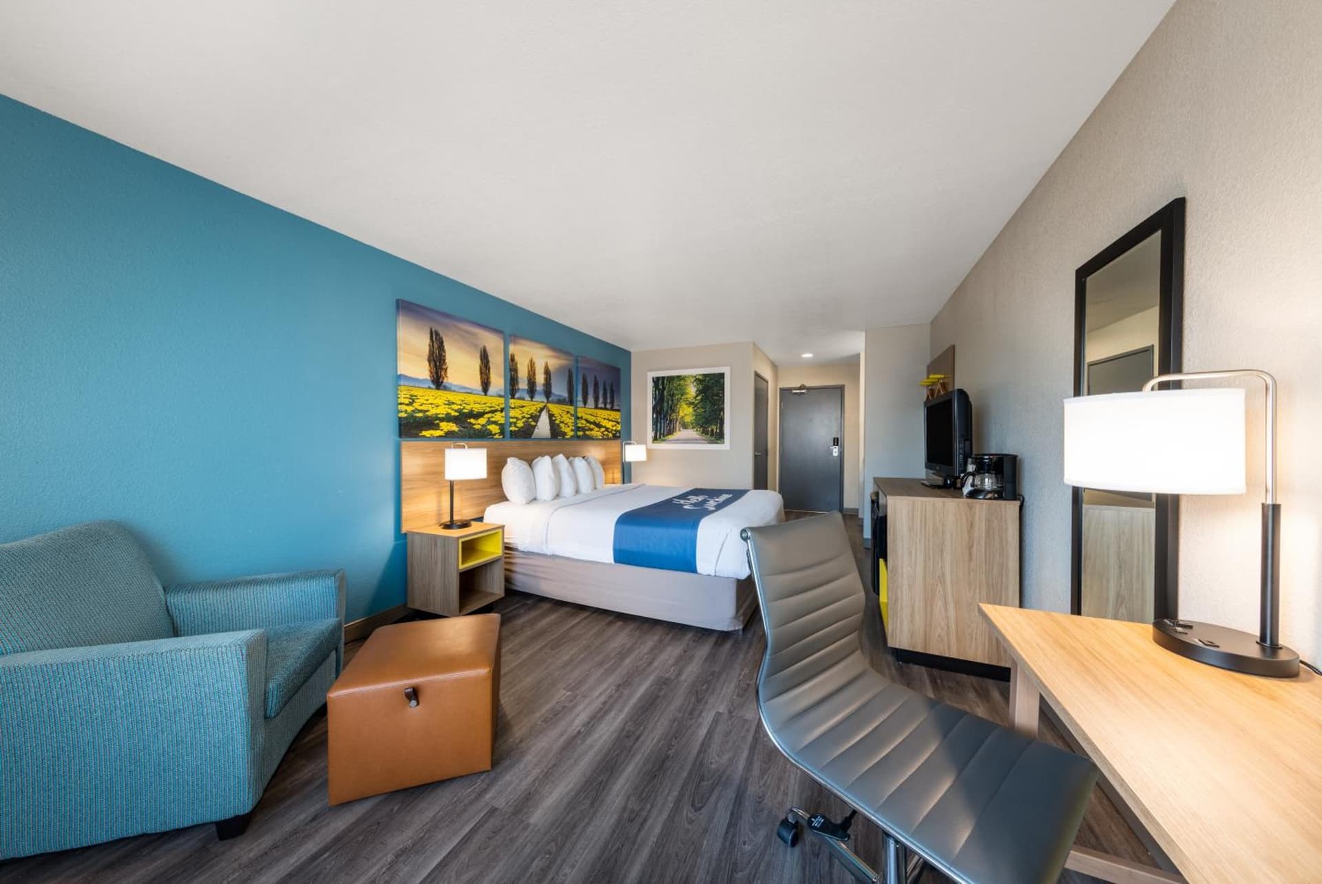 Days Inn by Wyndham Lathrop gallery photo in Lathrop, CA — image 26