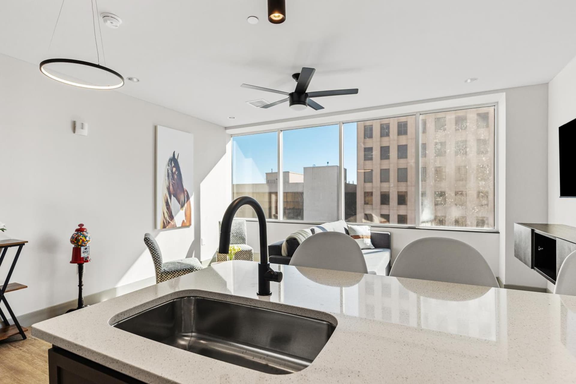 175 LEX - Walkable Downtown Lexington & Rupp Arena - Full Condos gallery photo in Lexington, KY — image 55