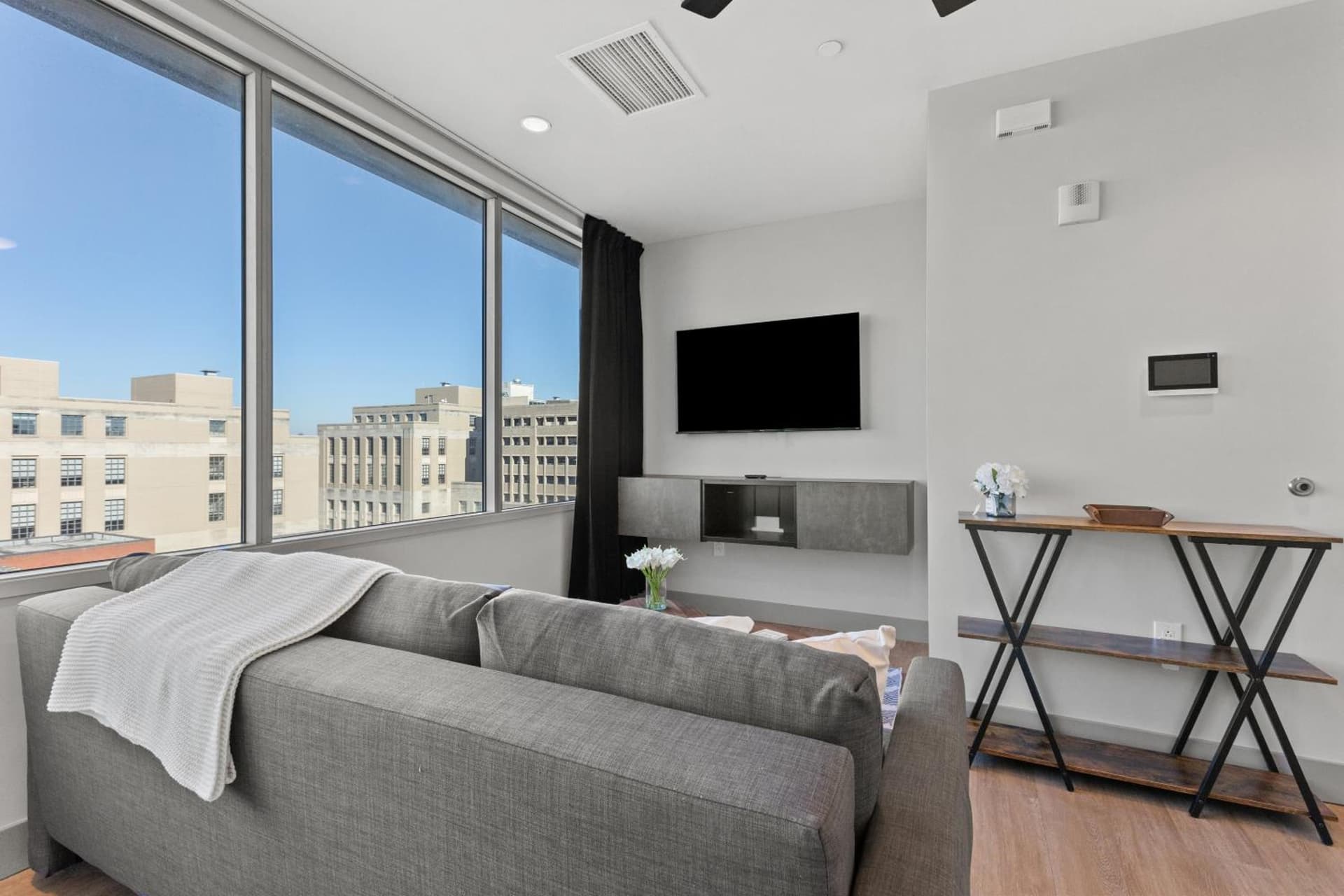 175 LEX - Walkable Downtown Lexington & Rupp Arena - Full Condos gallery photo in Lexington, KY — image 62