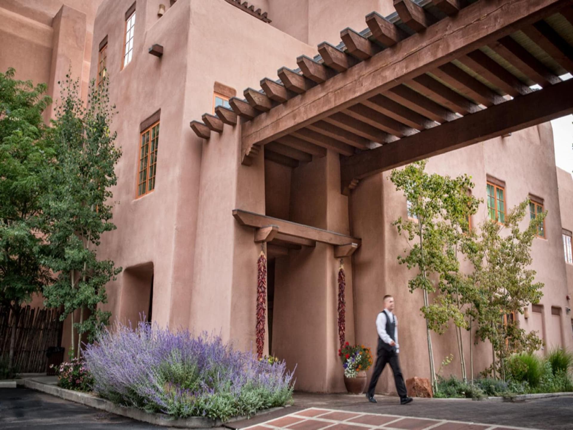 The Hacienda & Spa property views in Santa Fe, NM — gallery photo 3