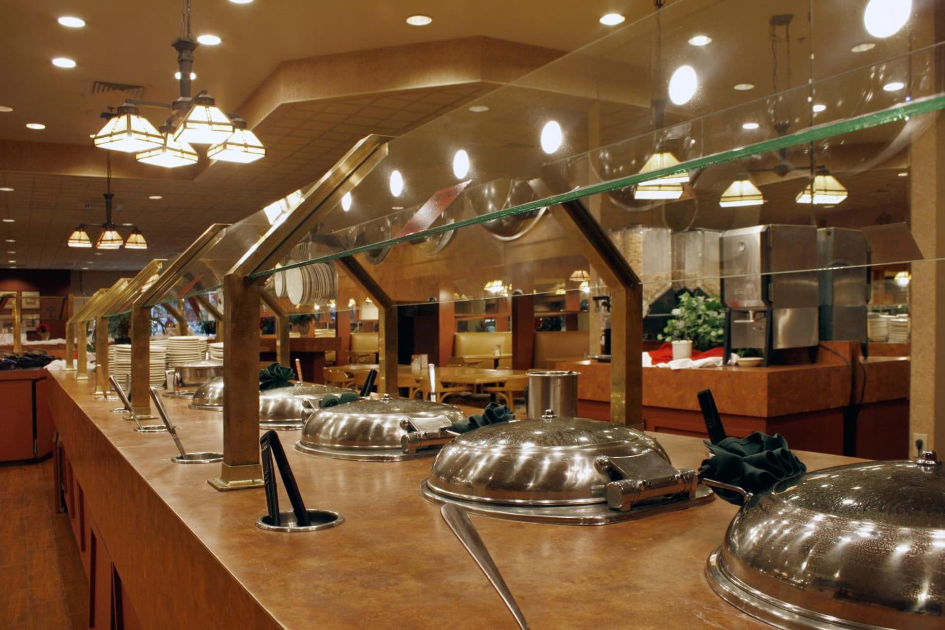 Ramada by Wyndham Kissimmee Gateway - Free Theme Park Shuttle gallery photo in Orlando, FL — image 15