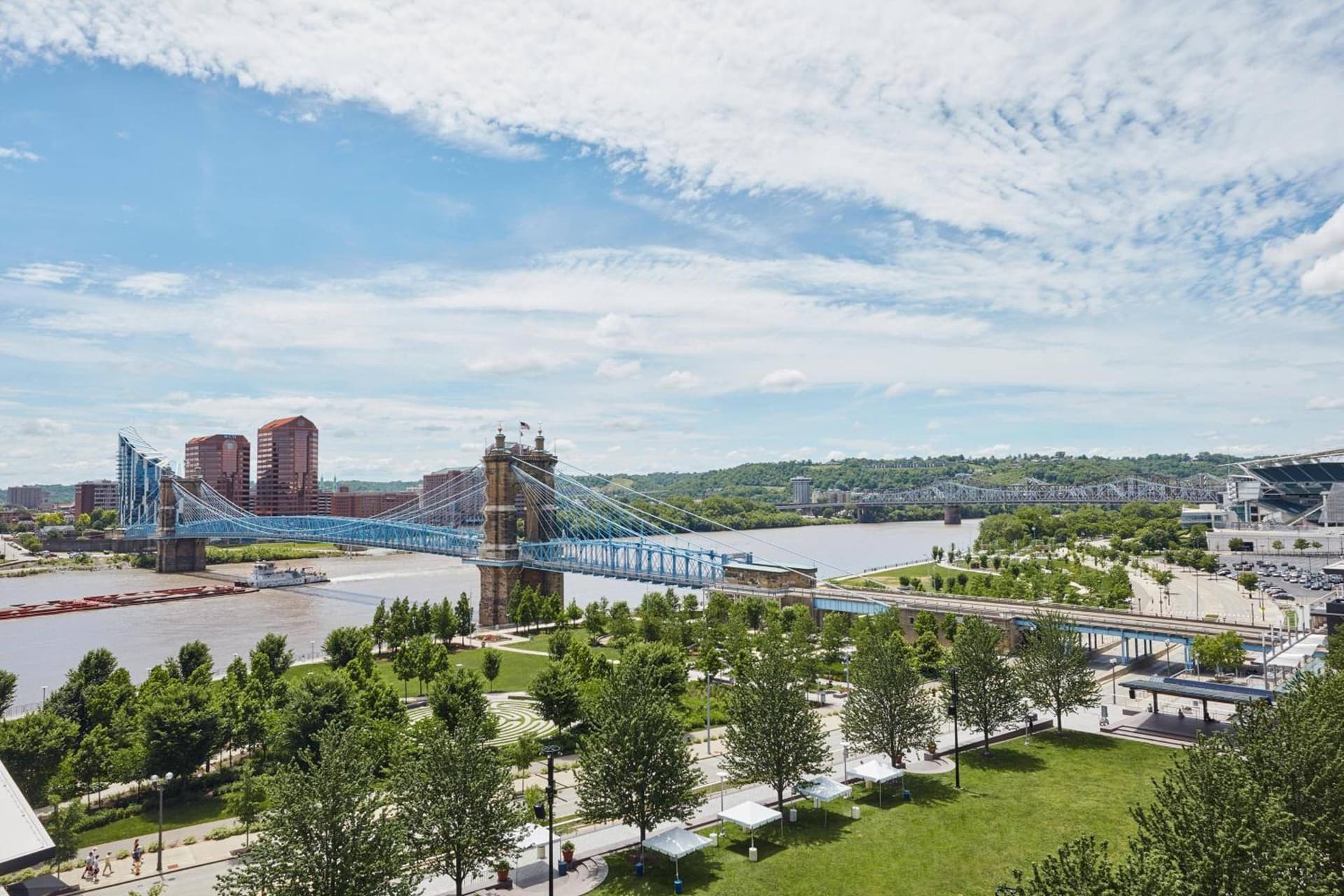 AC Hotel by Marriott Cincinnati at The Banks gallery photo in Cincinnati, OH — image 42