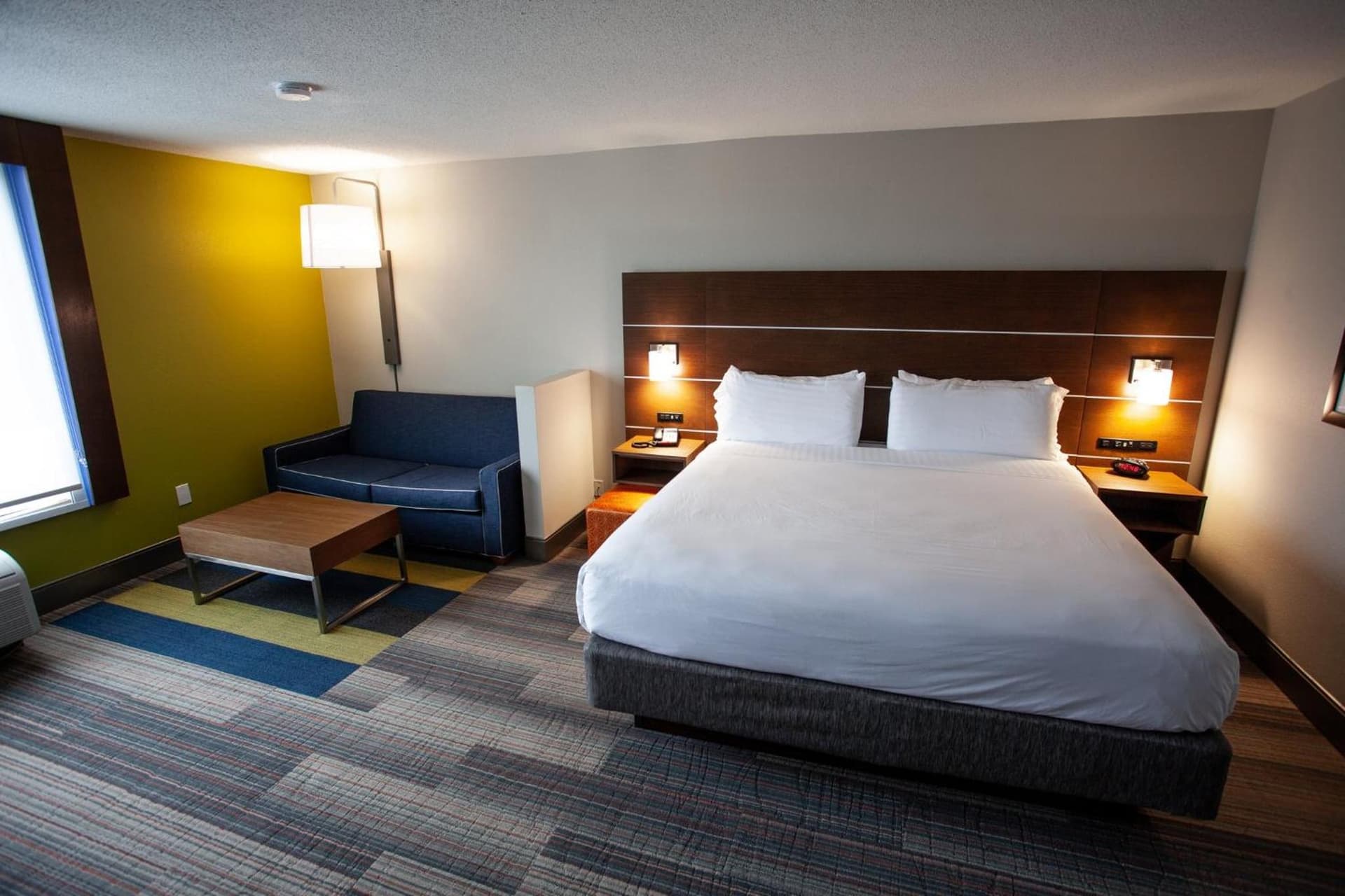 Holiday Inn Express & Suites Atlanta Perimeter Mall Hotel by IHG gallery photo in Sandy Springs, GA — image 29