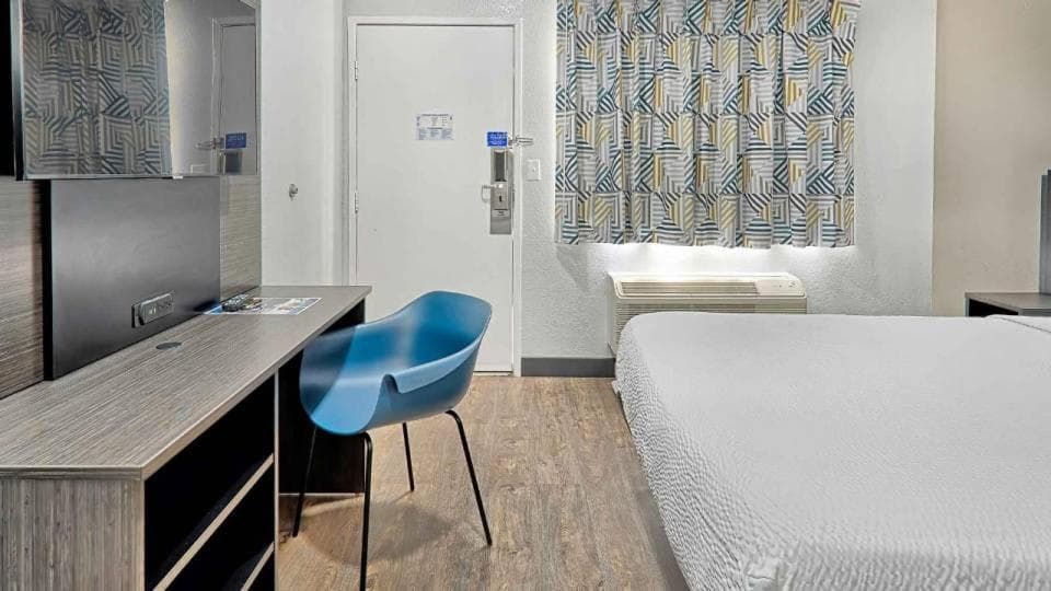 Motel 6-Lancaster, CA gallery photo in Lancaster, CA — image 41