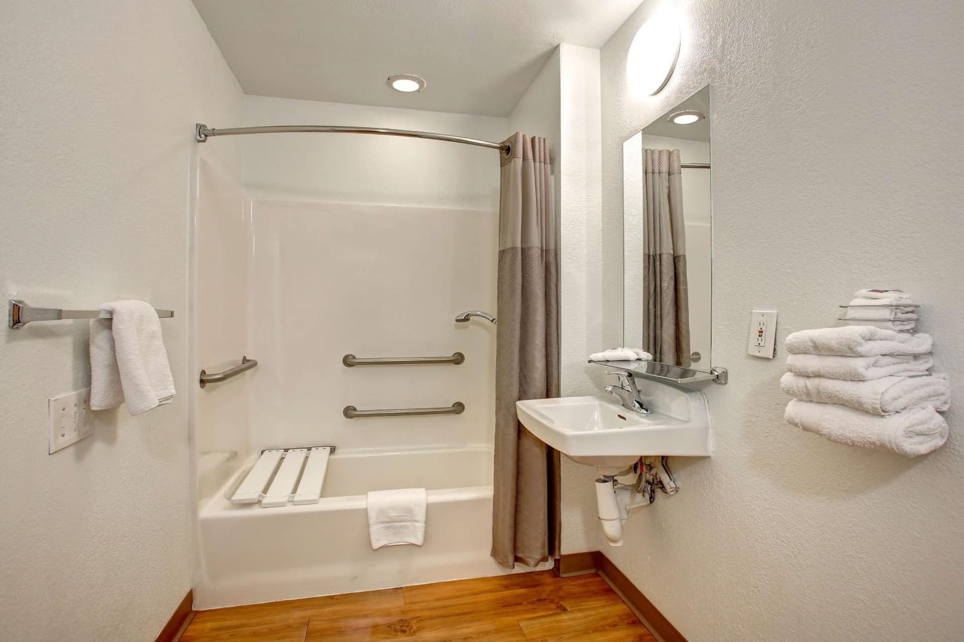 Motel 6-Sunnyvale, CA - North gallery photo in Sunnyvale, CA — image 36