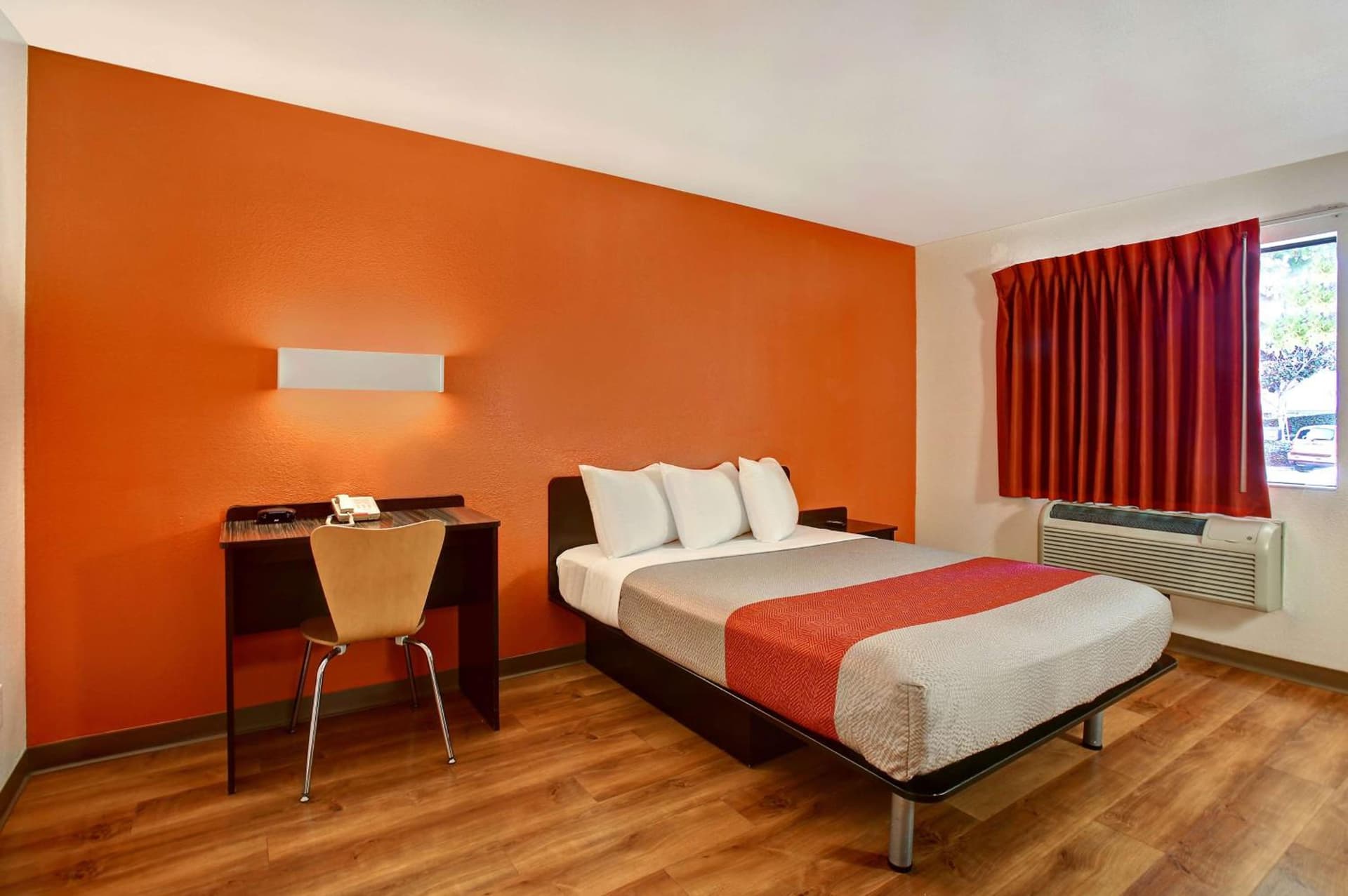 Motel 6-Sunnyvale, CA - North gallery photo in Sunnyvale, CA — image 17