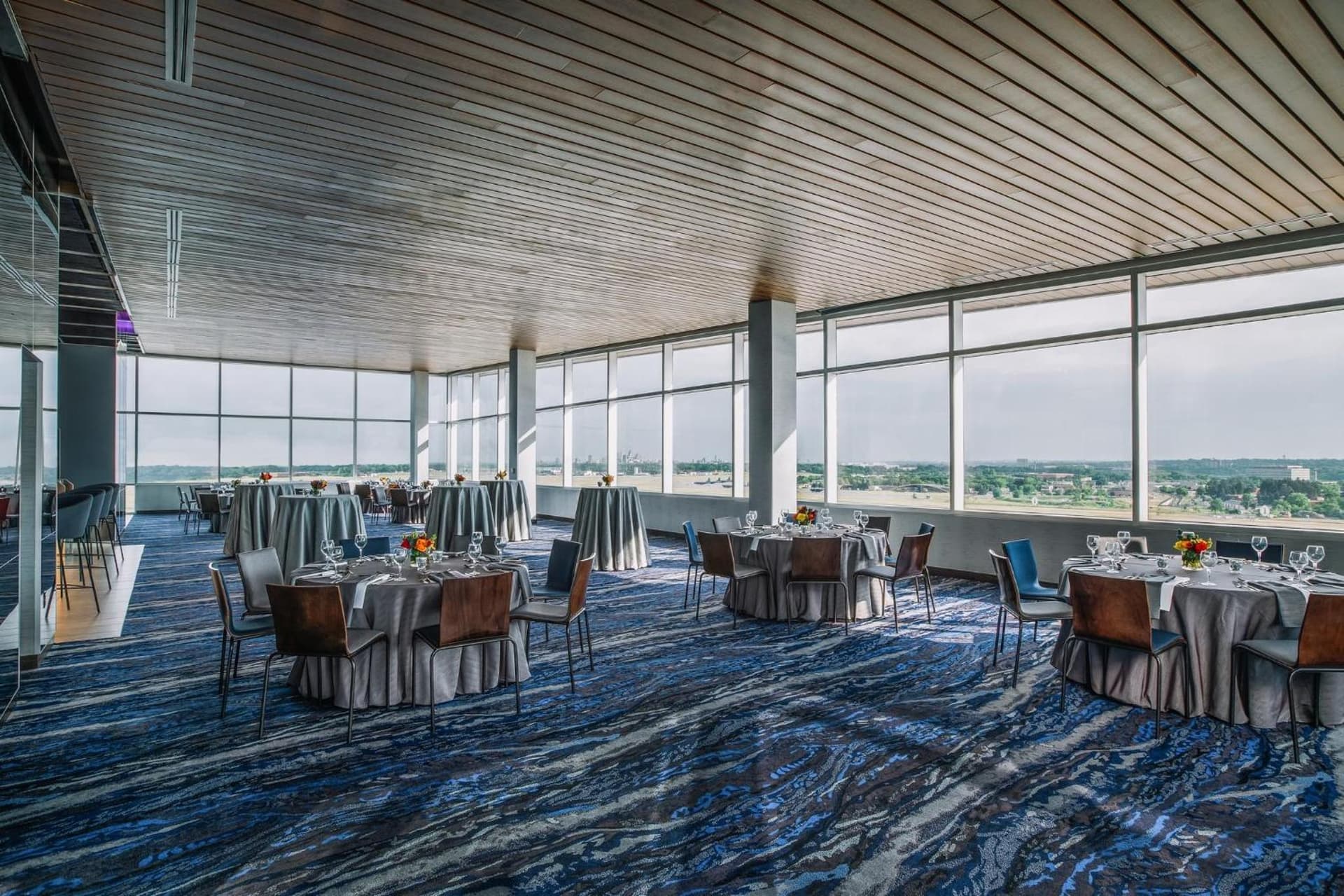 InterContinental Minneapolis - St. Paul Airport by IHG gallery photo in Minneapolis, MN — image 22