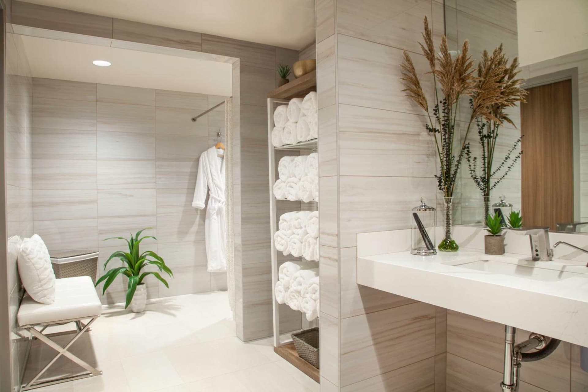 Legacy Resort Hotel & Spa gallery photo in San Diego, CA — image 19